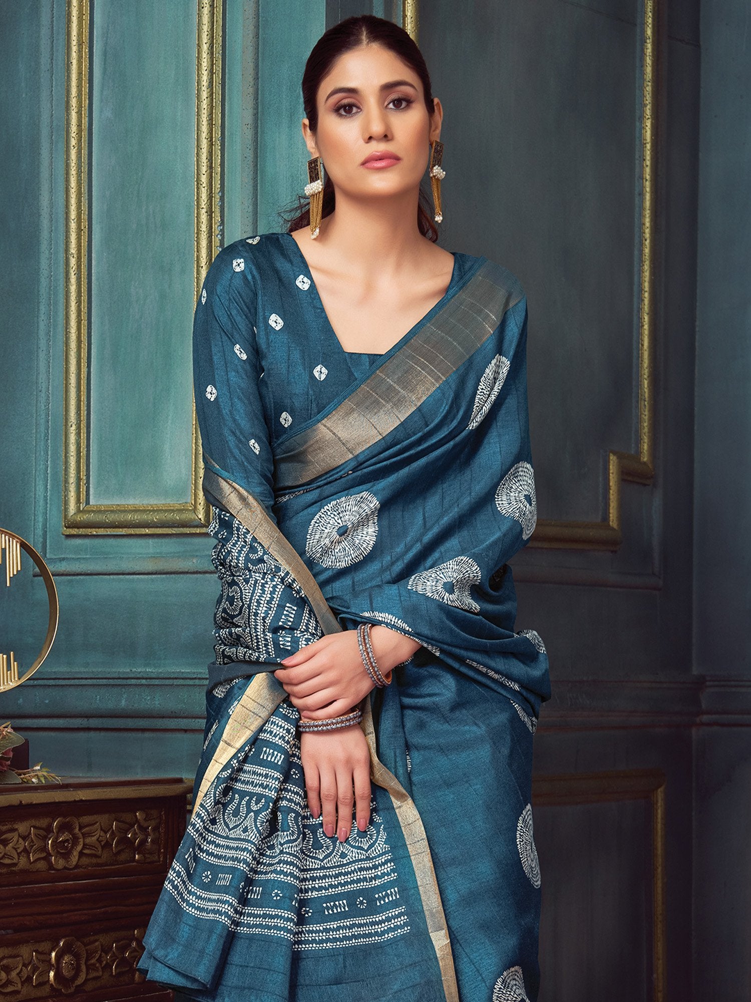 partywear designer saree for festive occasions