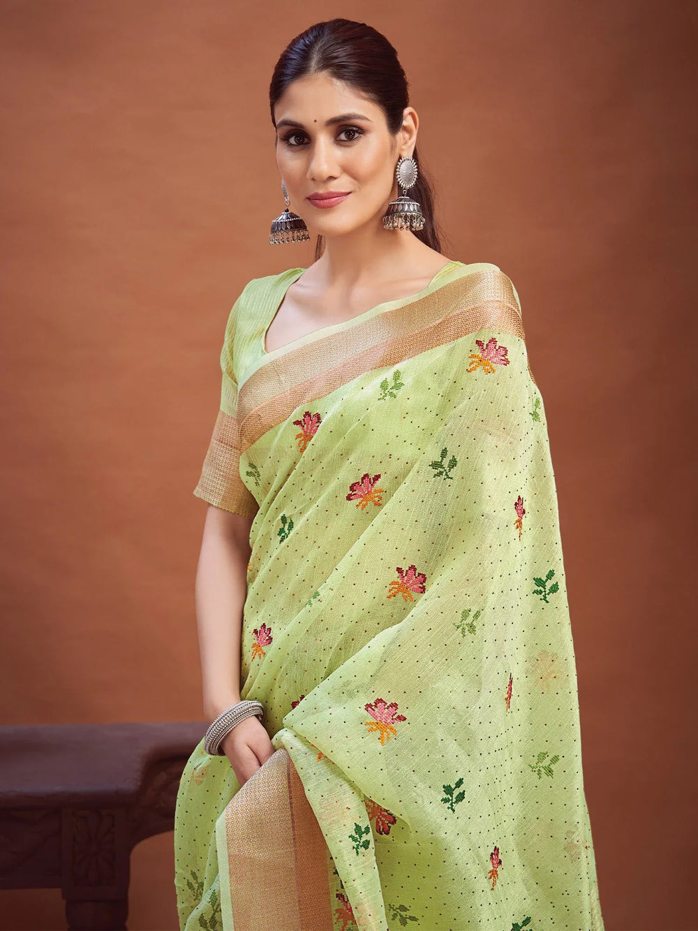 Light Party Wear Linen Woven Saree - The Dori Store