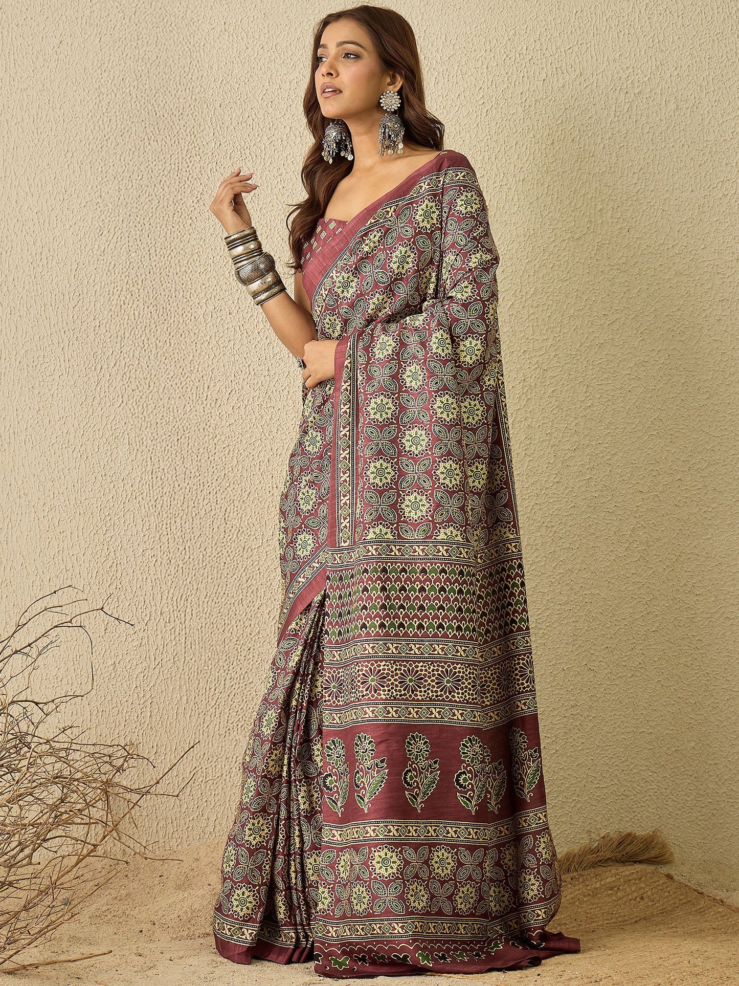 Mauve Block Print Cotton Blend Printed Saree