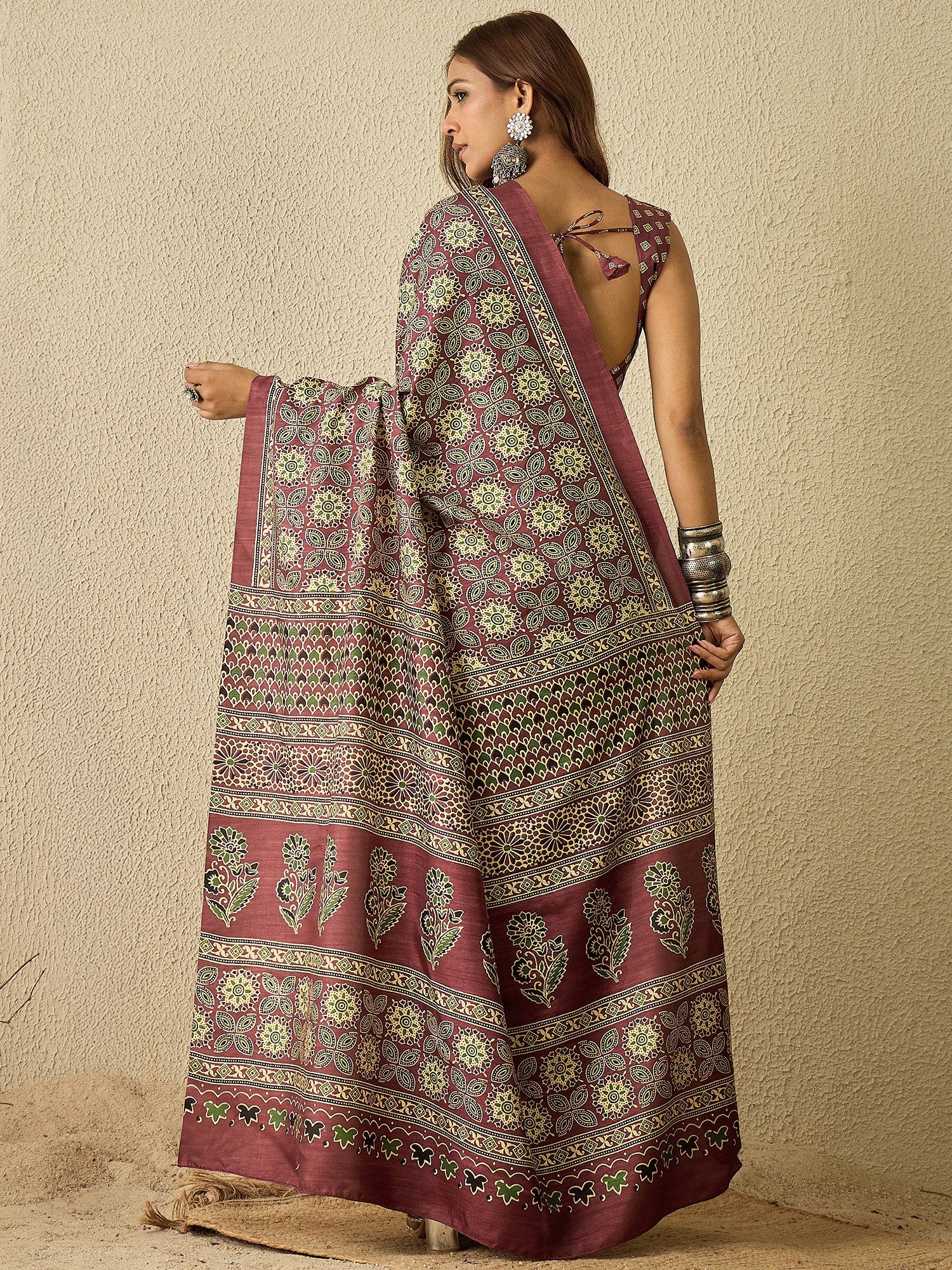 partywear designer saree for festive occasions