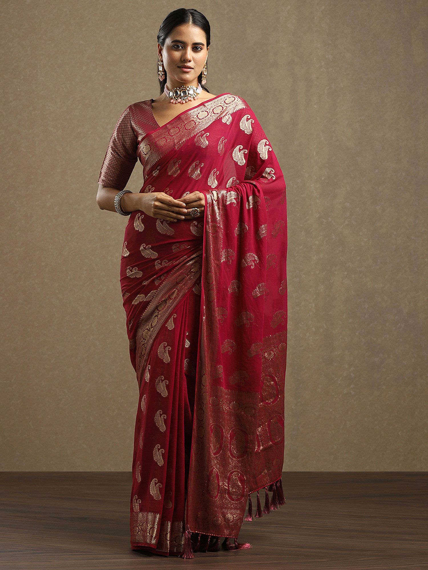 Maroon Maroon Bagh Georgette Woven Saree