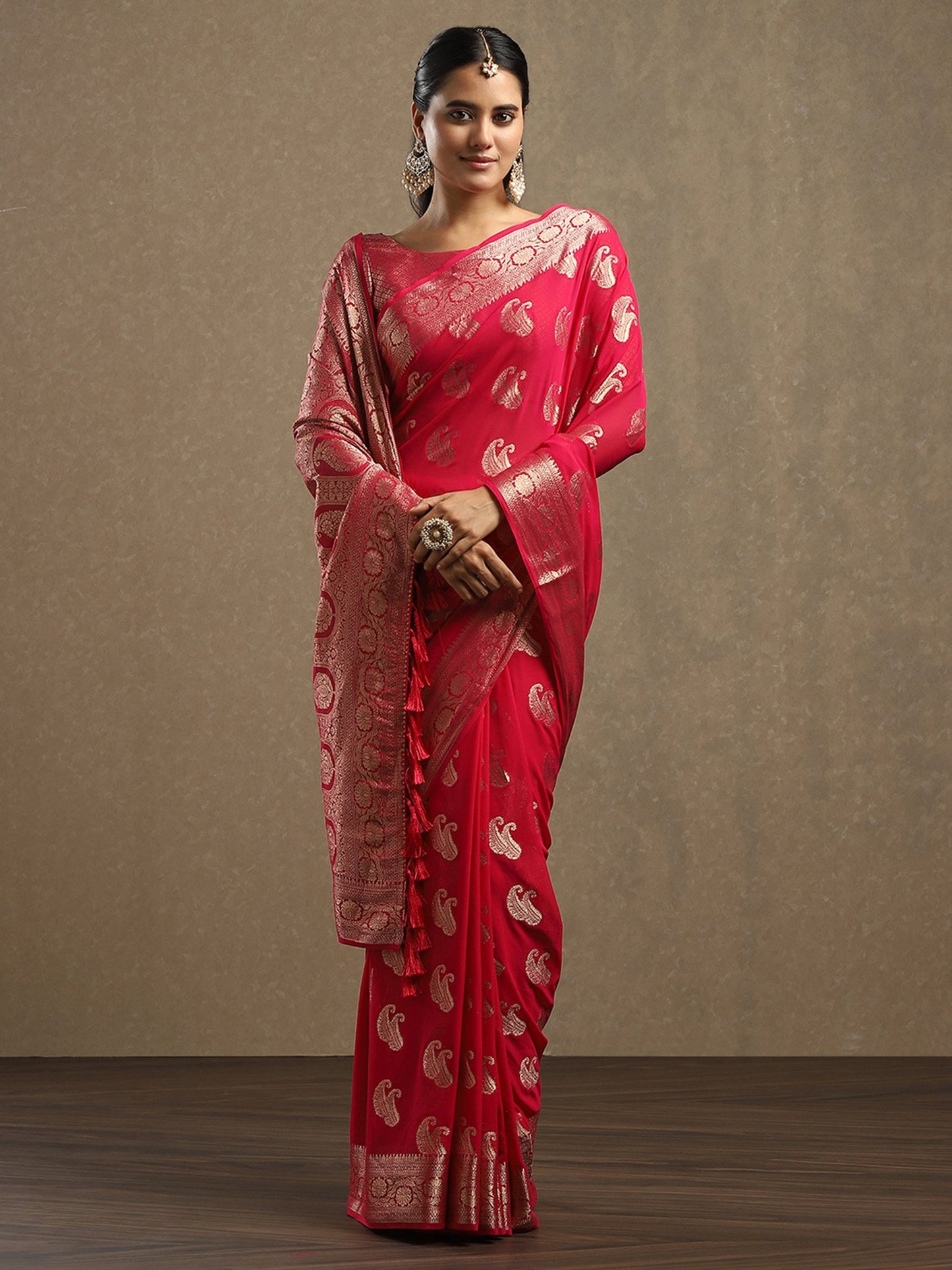 Pink Bagh Georgette Woven Saree