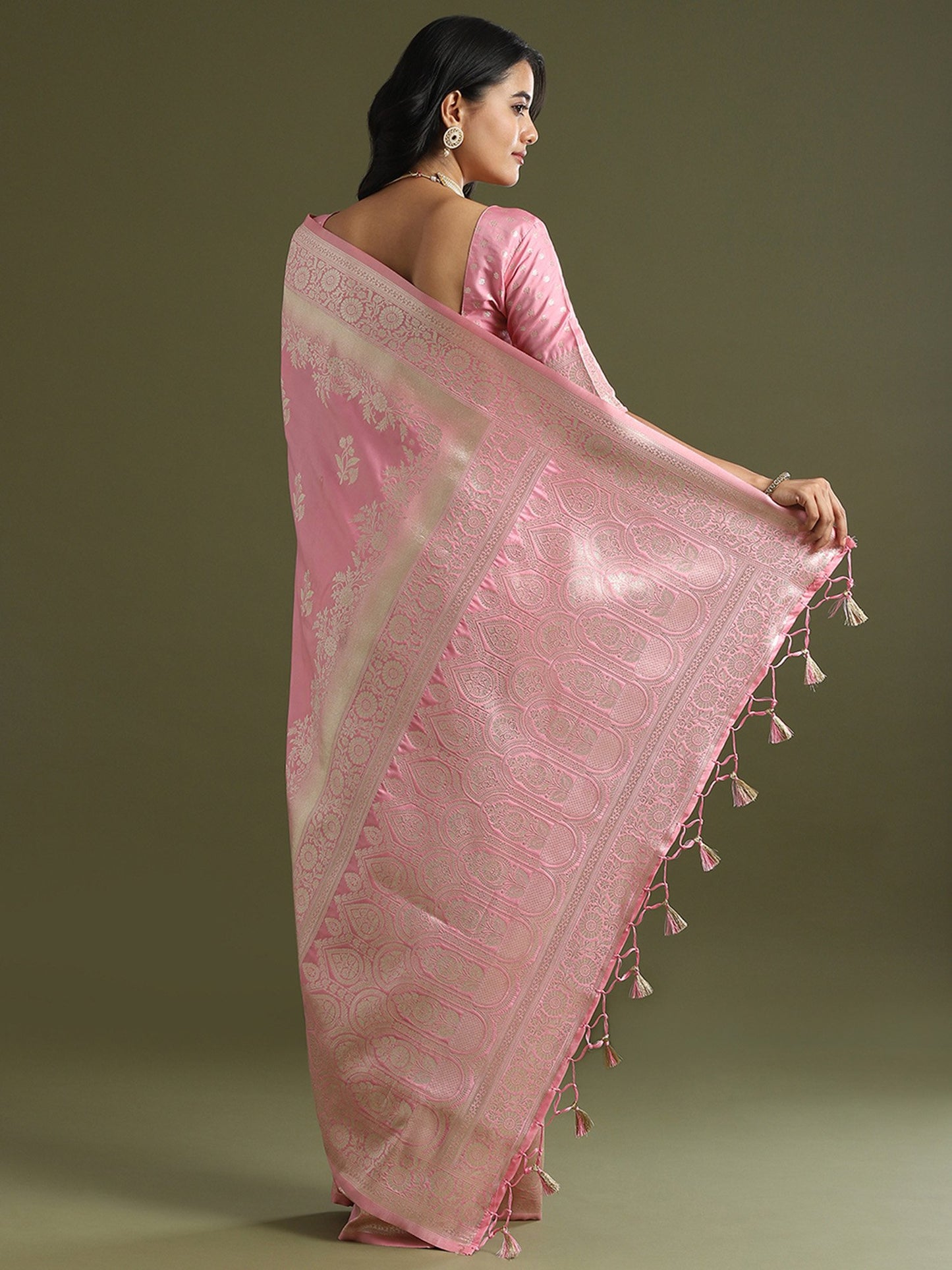 partywear designer saree for festive occasions