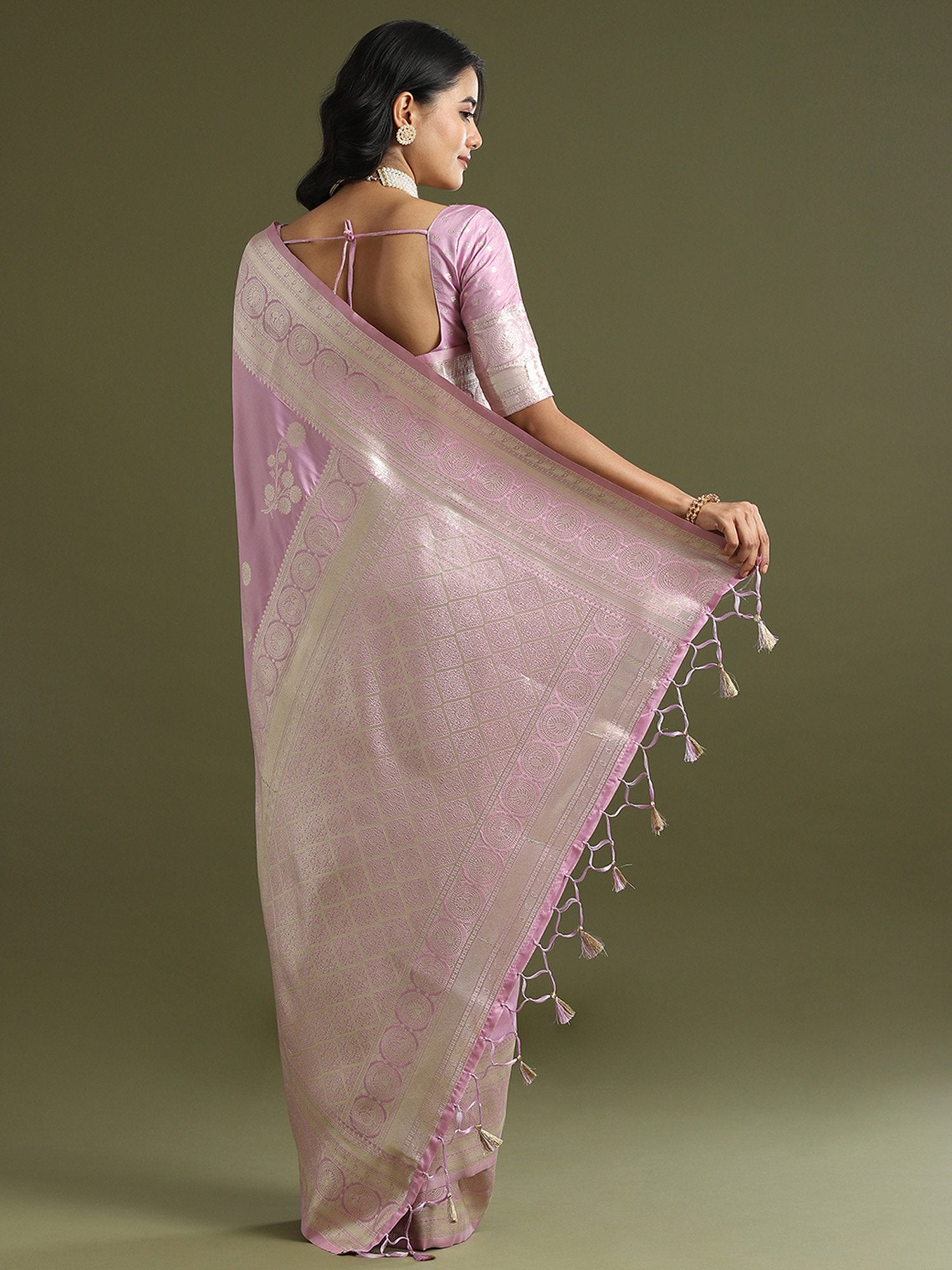 partywear designer saree for festive occasions