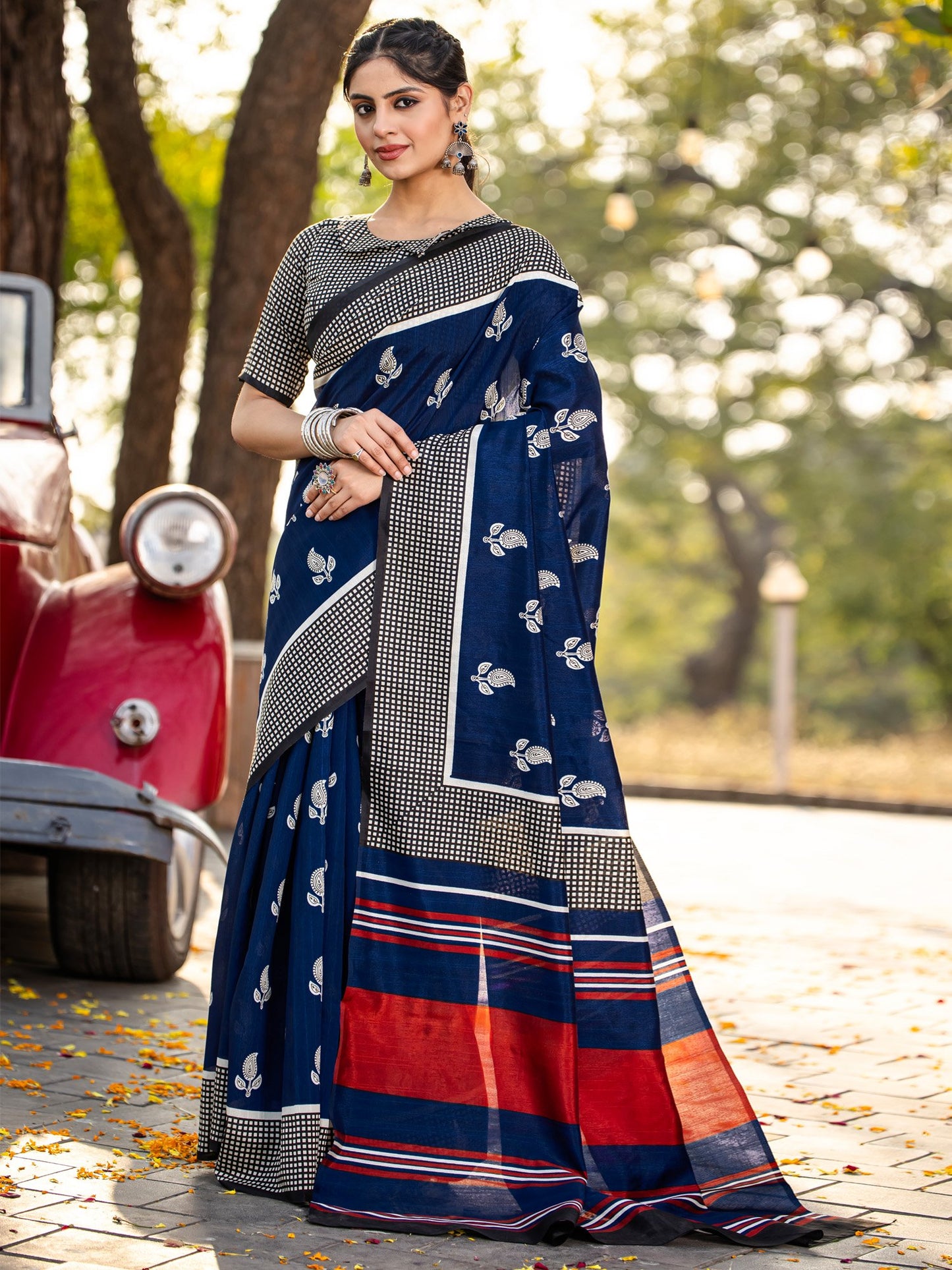 Blue Dabu Bhagalpuri Silk Printed Saree
