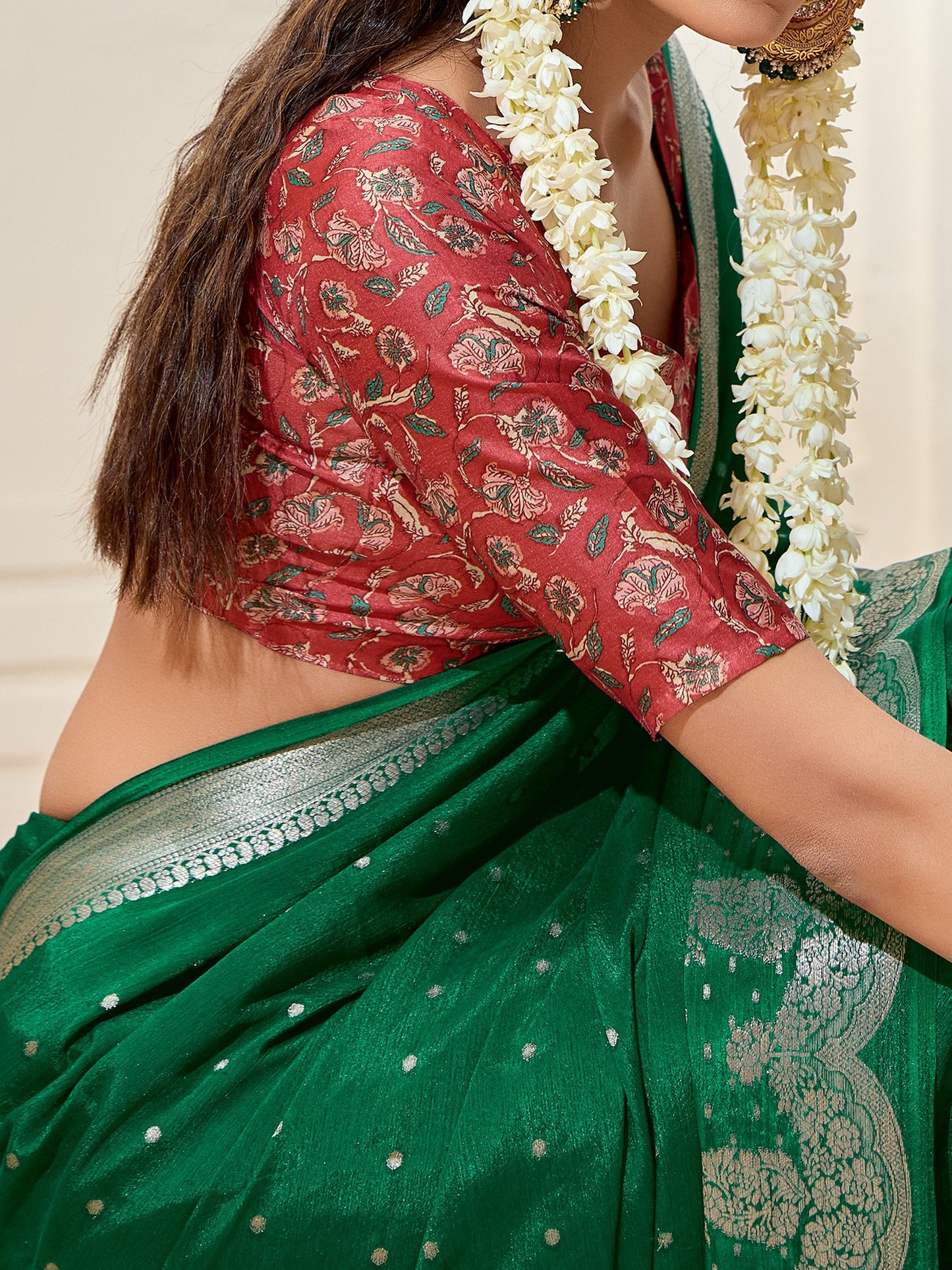 Green Kanjeevaram chinnon Woven Saree