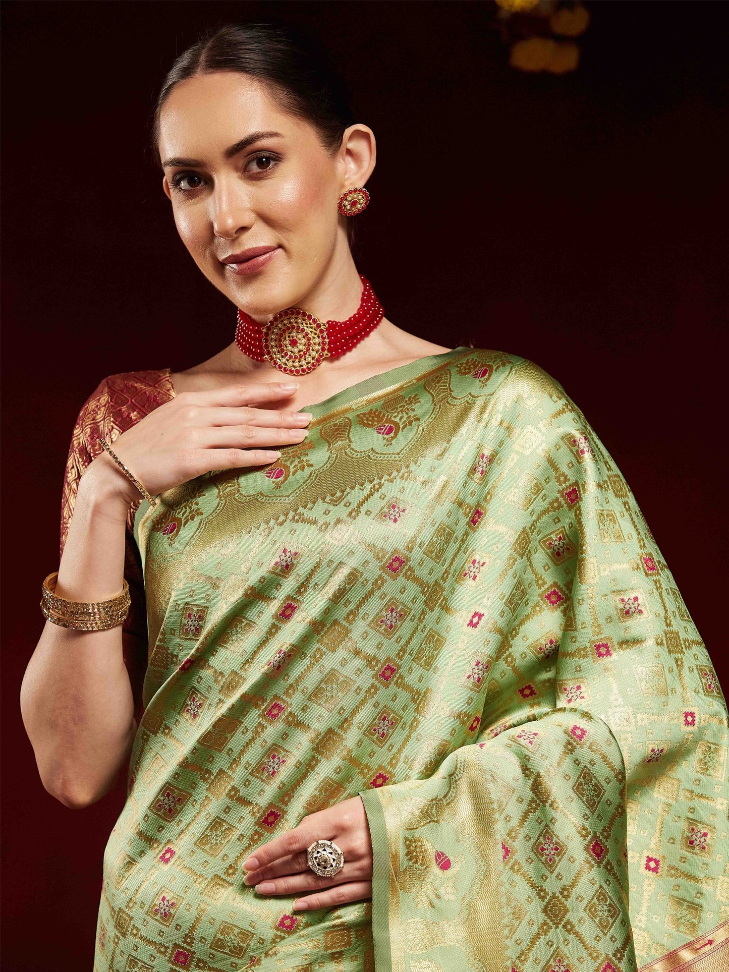 Light Kanjeevaram Litchi Silk Woven Saree