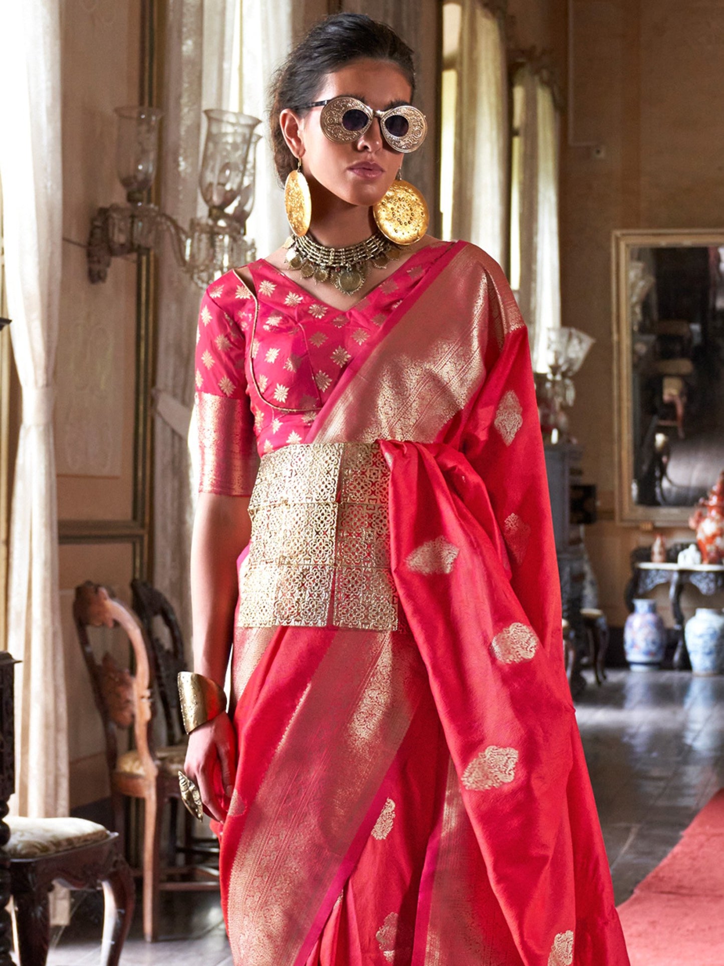 Pink Banarasi Silk Blend Woven Saree