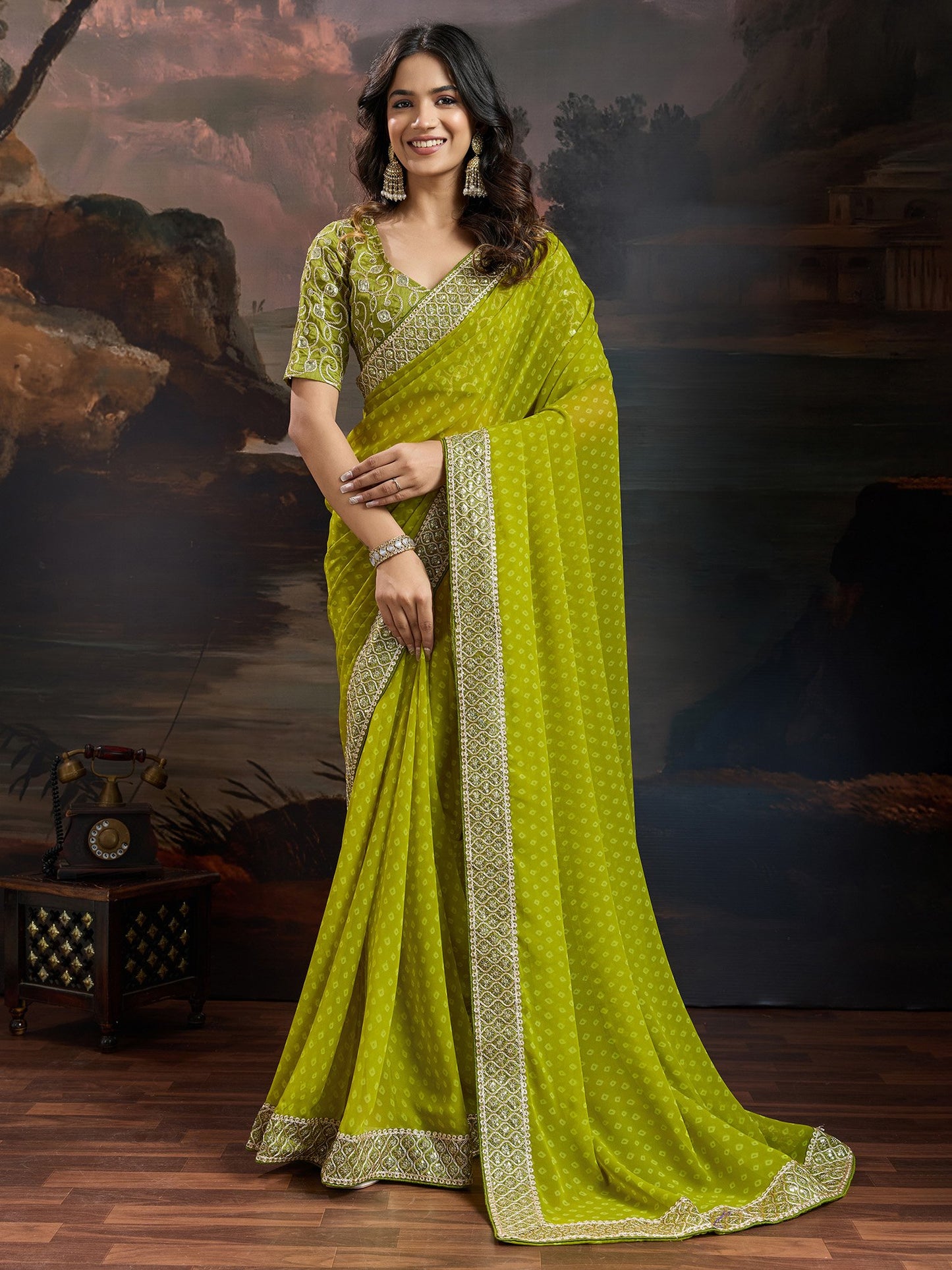 Light Bandhani Georgette Printed Saree