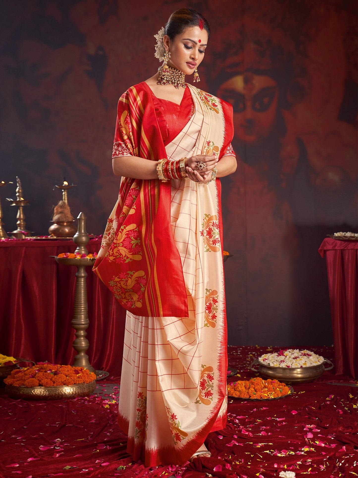 Off Garad Silk Blend Printed Saree