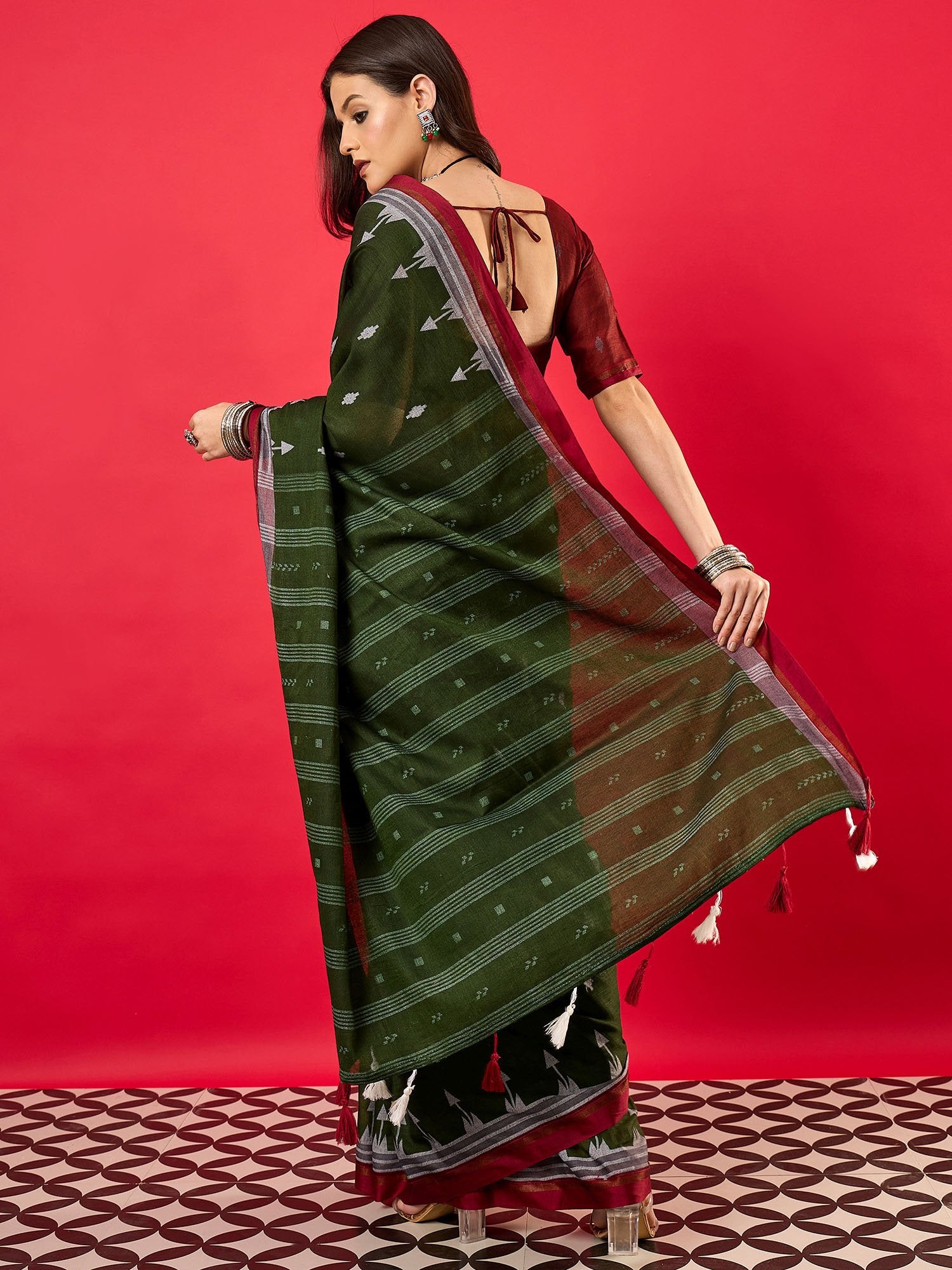partywear designer saree for festive occasions