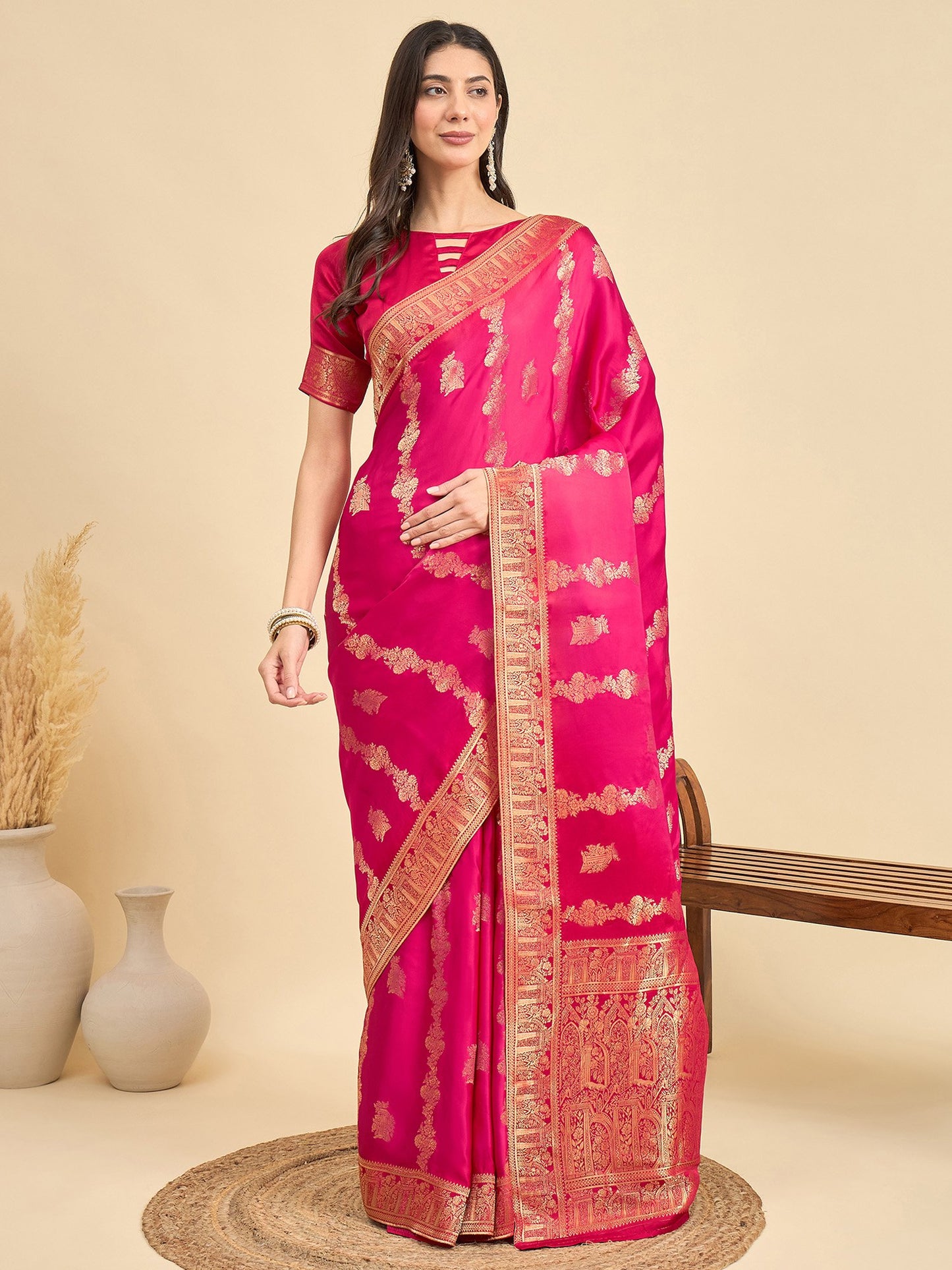Pink Pink Banarasi Viscose Woven Saree