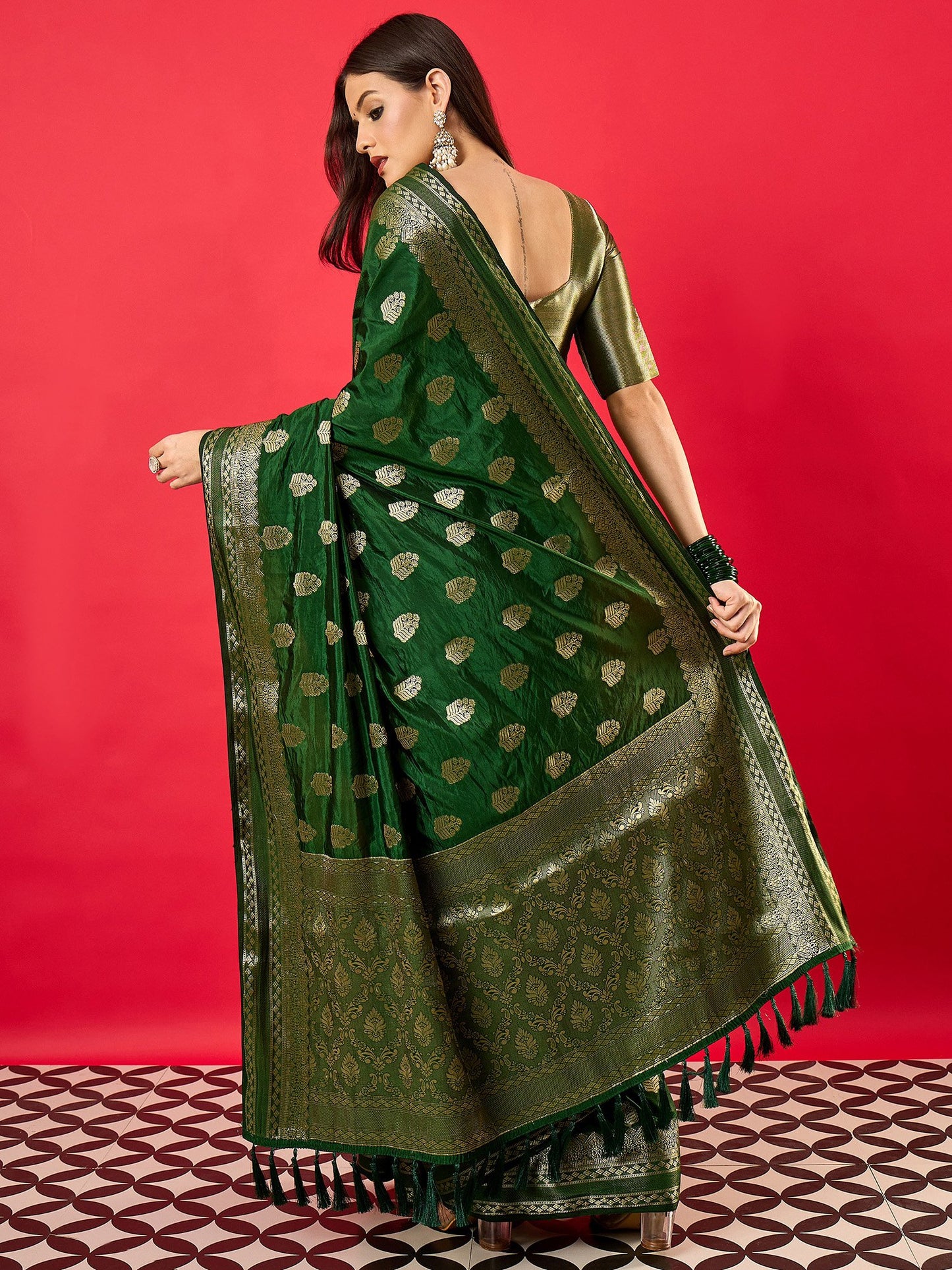 partywear designer saree for festive occasions