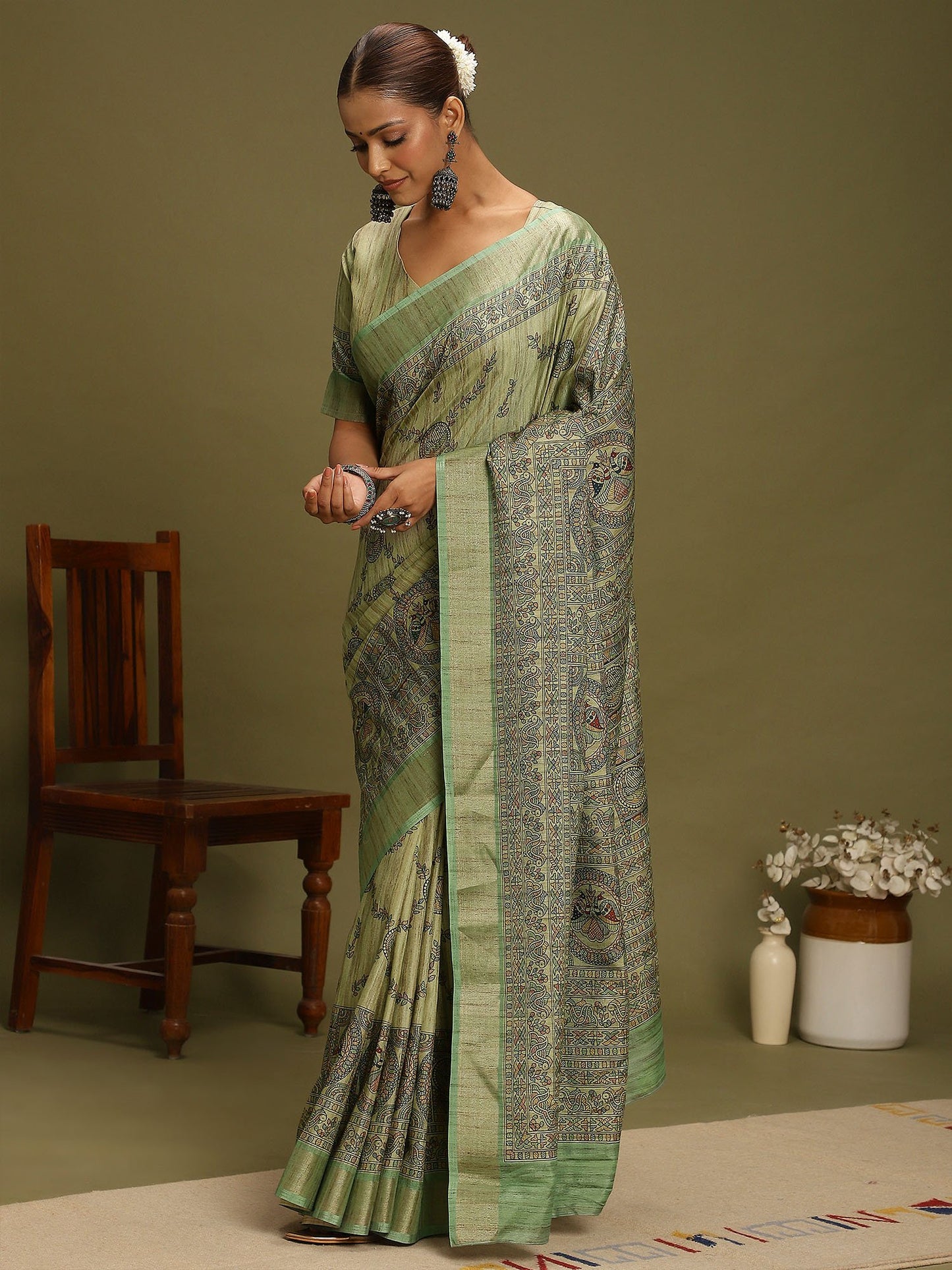 partywear designer saree for festive occasions