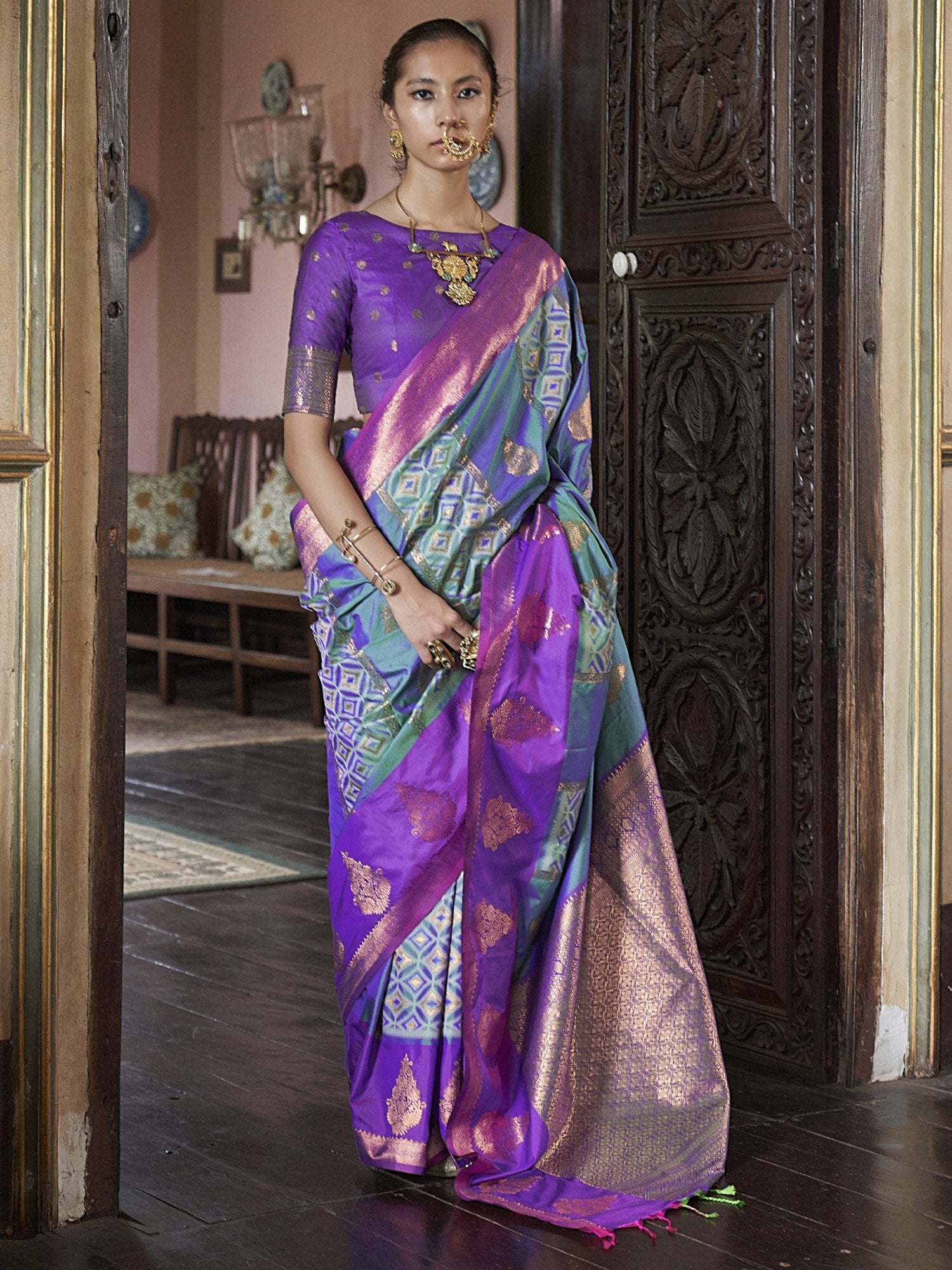 Purple Purple Banarasi Pure Silk Woven Saree