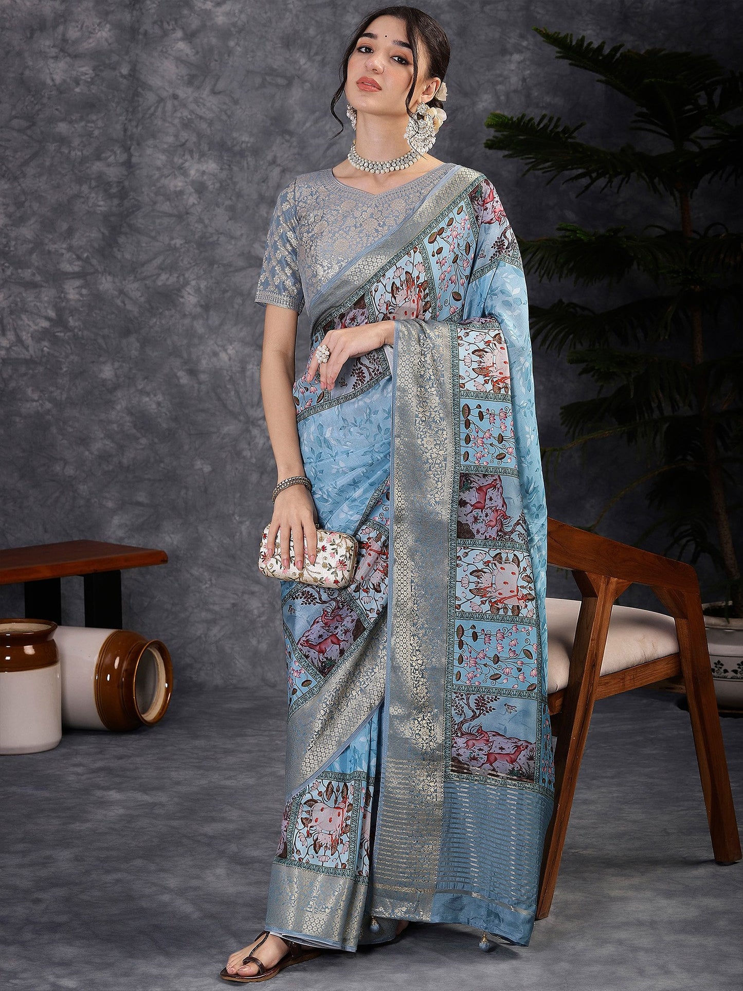 Light Sungudi Viscose Digital Print Saree