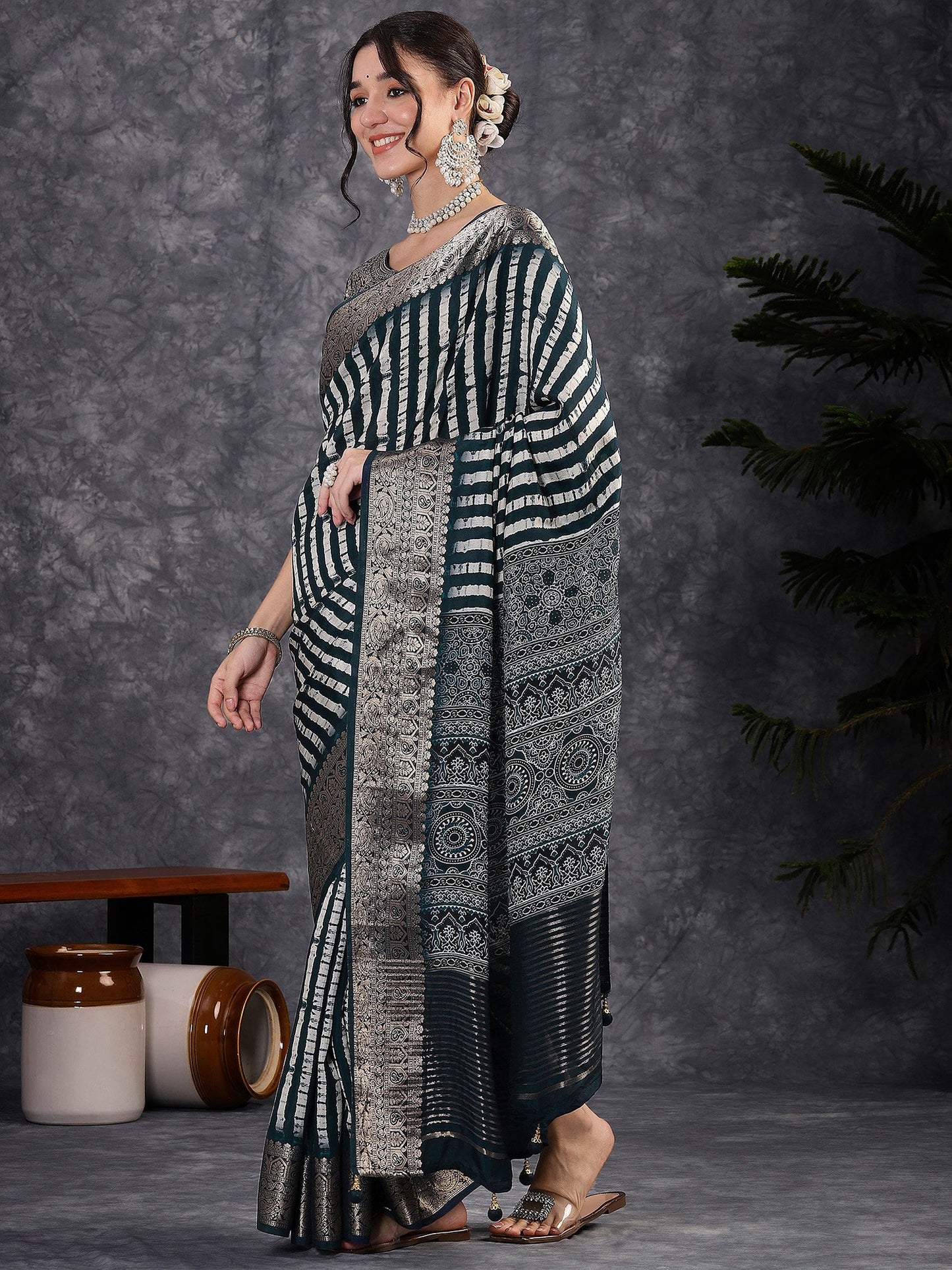 Navy Sungudi Viscose Digital Print Saree