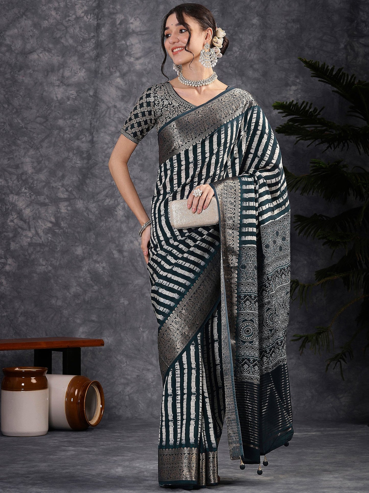 Navy Sungudi Viscose Digital Print Saree