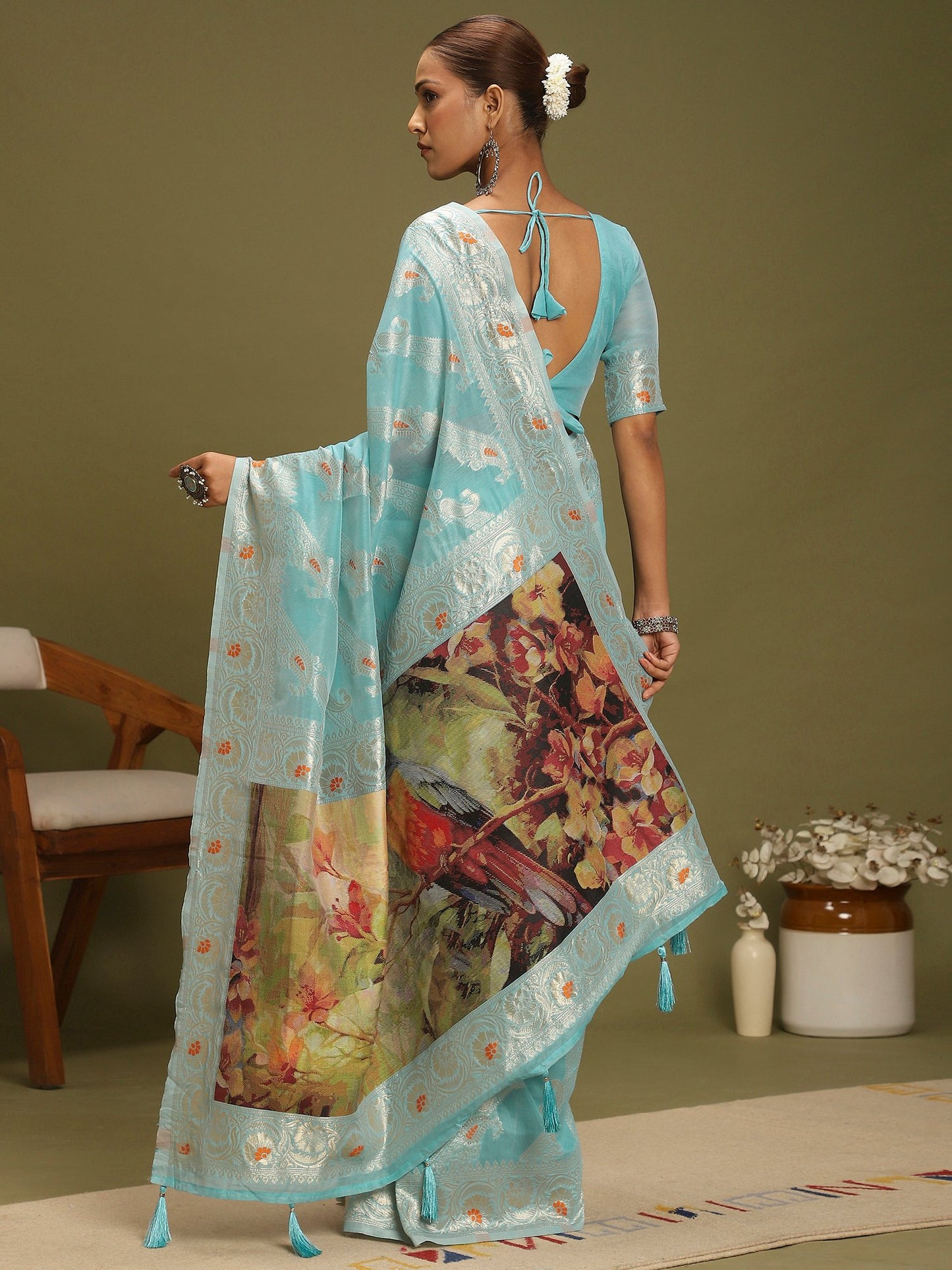 Light Banarasi Organza Woven Saree
