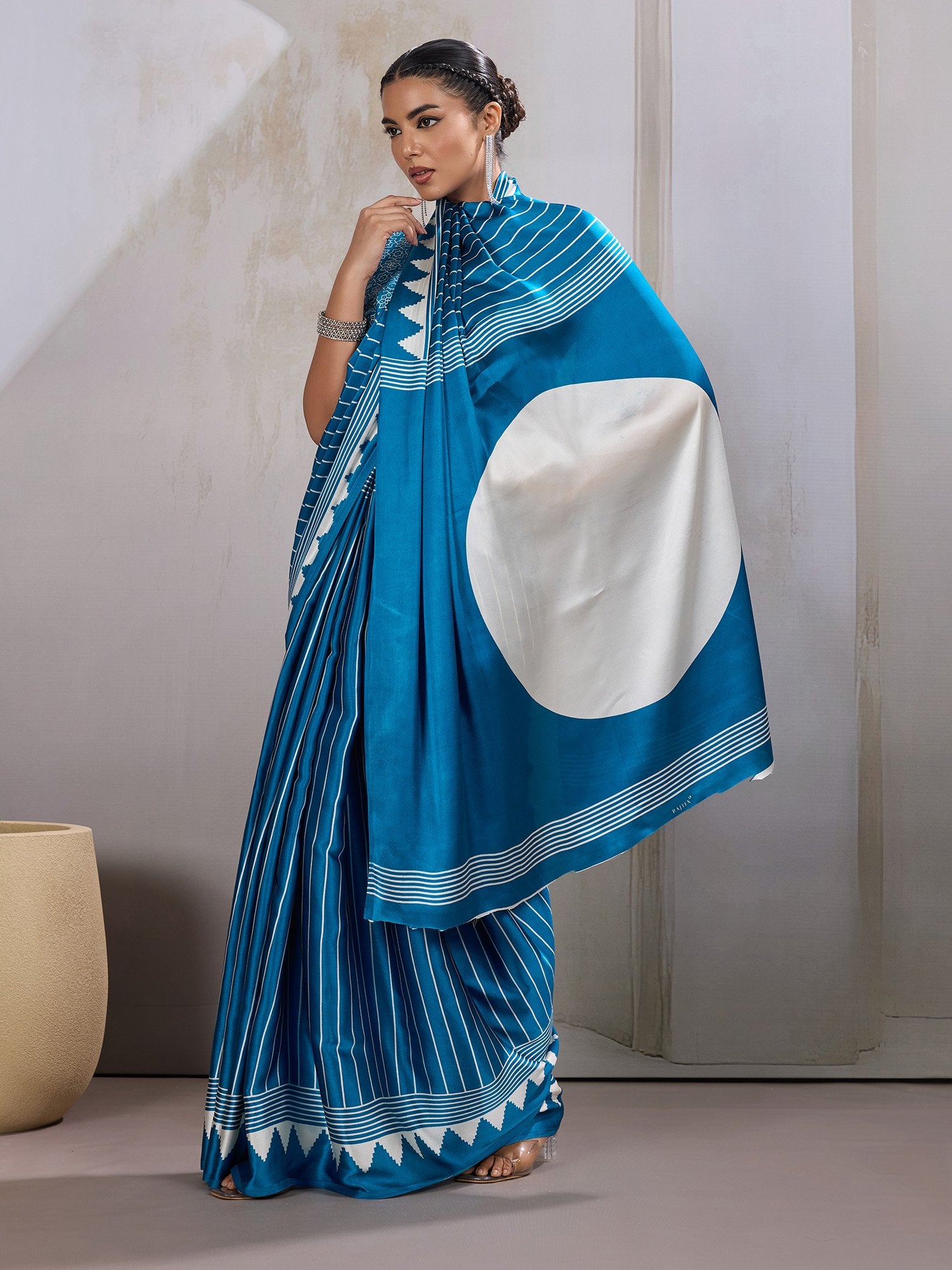 partywear designer saree for festive occasions