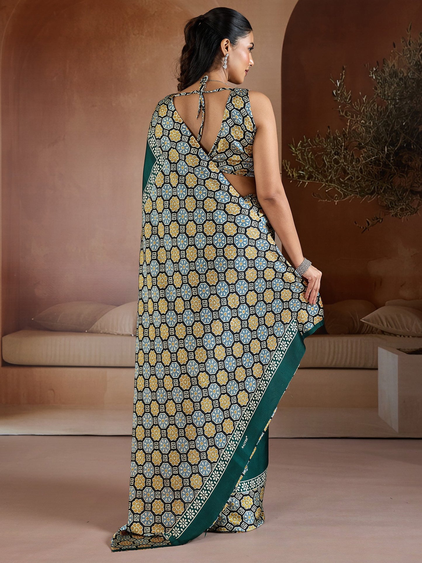 Green Banarasi Pure Silk Printed Saree