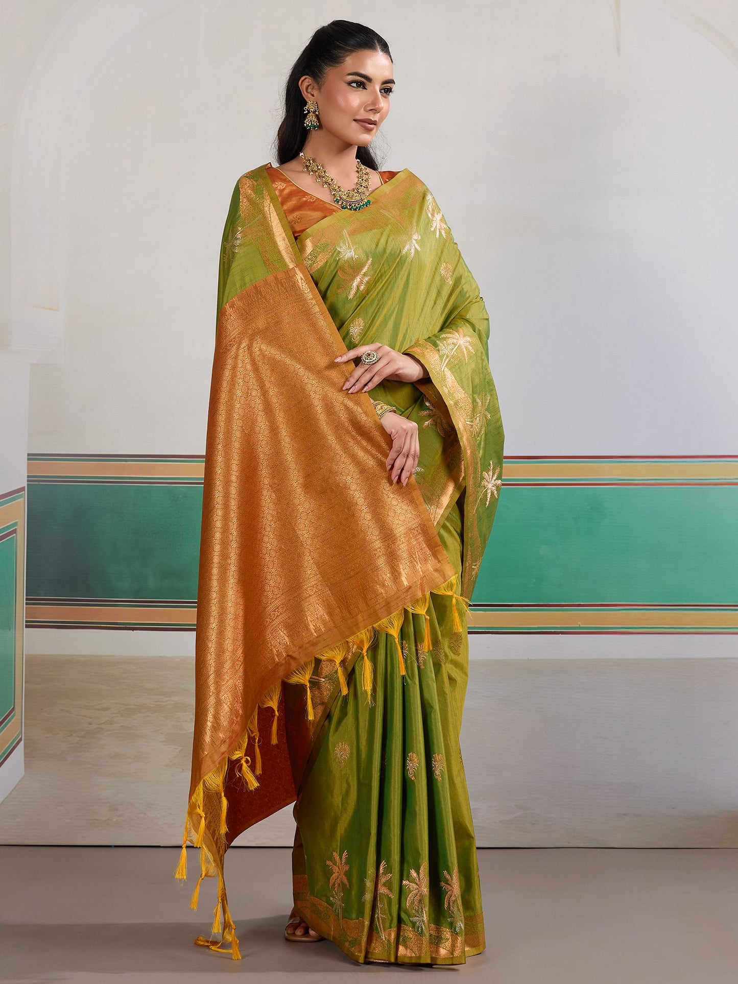 Light Banarasi Tussar Silk Woven Saree