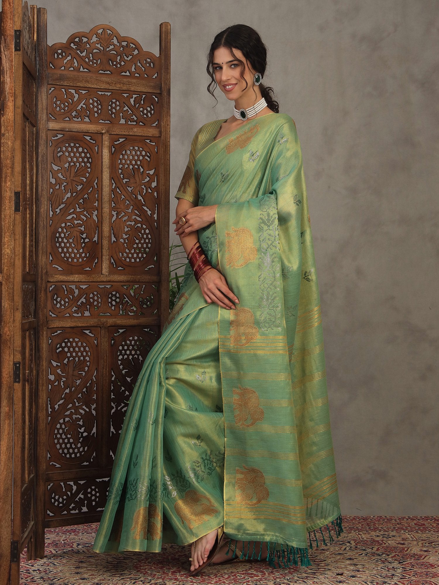 partywear designer saree for festive occasions