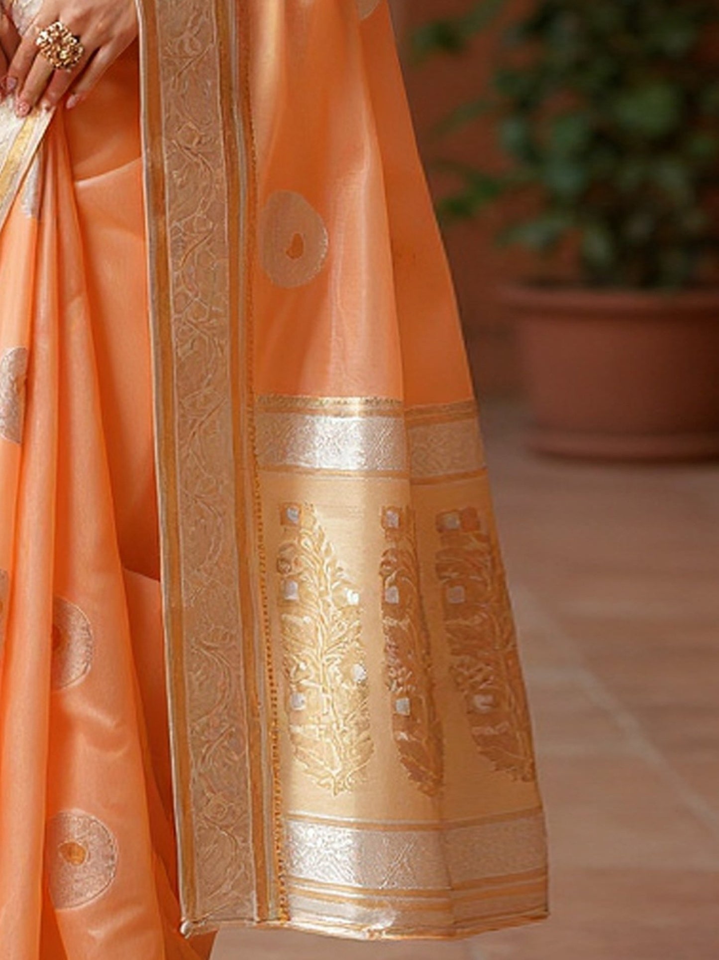 Peach Banarasi Silk Blend Woven Saree