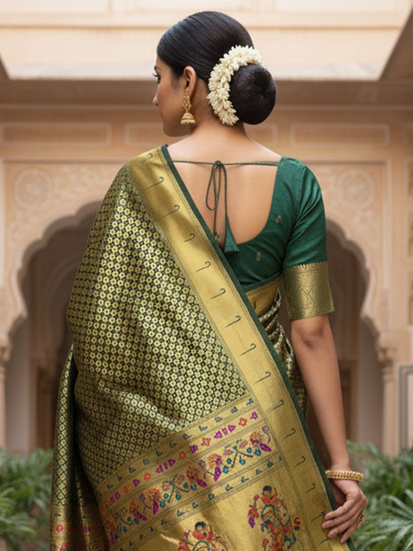 Green Banarasi Silk Blend Woven Saree