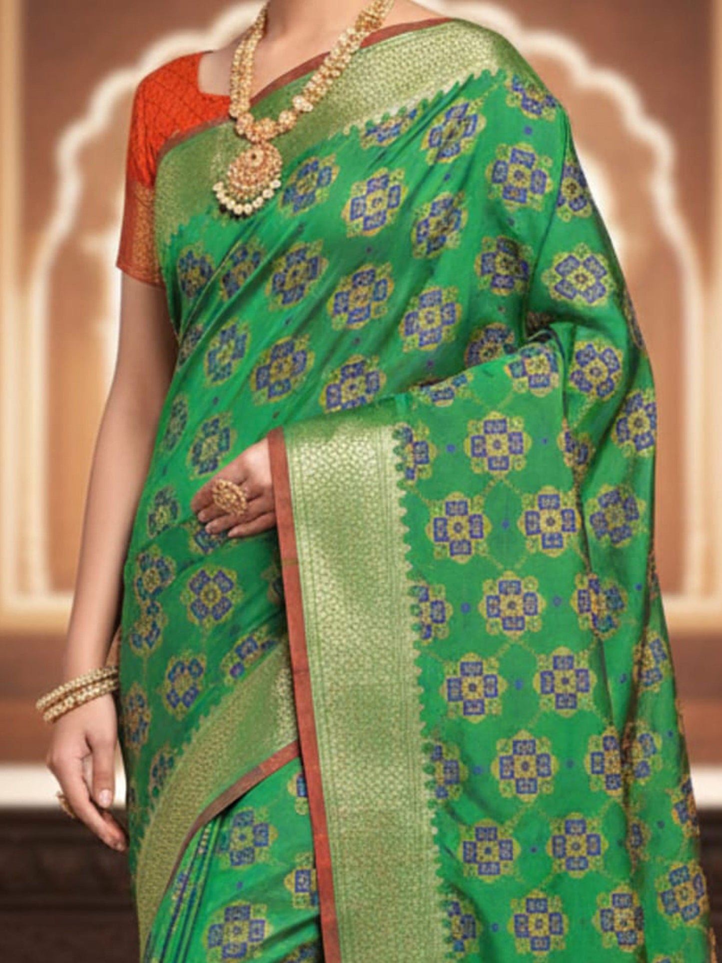 Green Banarasi Silk Blend Printed Saree