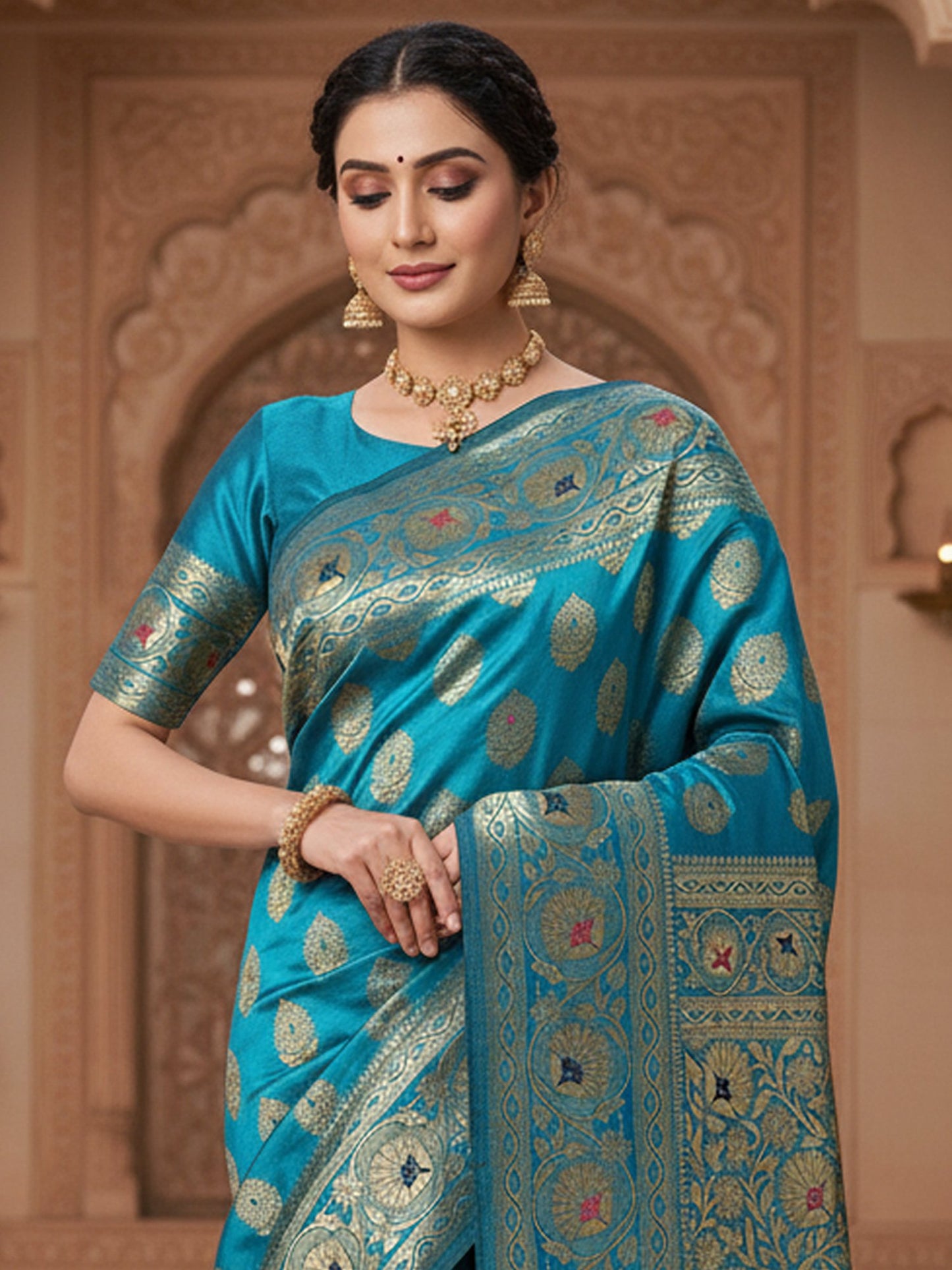 Light Banarasi Silk Blend Woven Saree