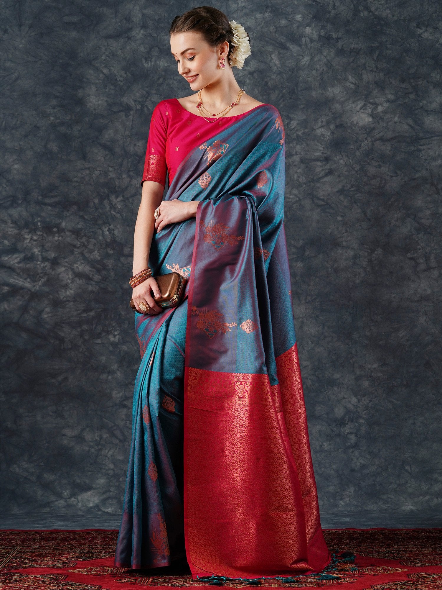 Get the best cotton saree