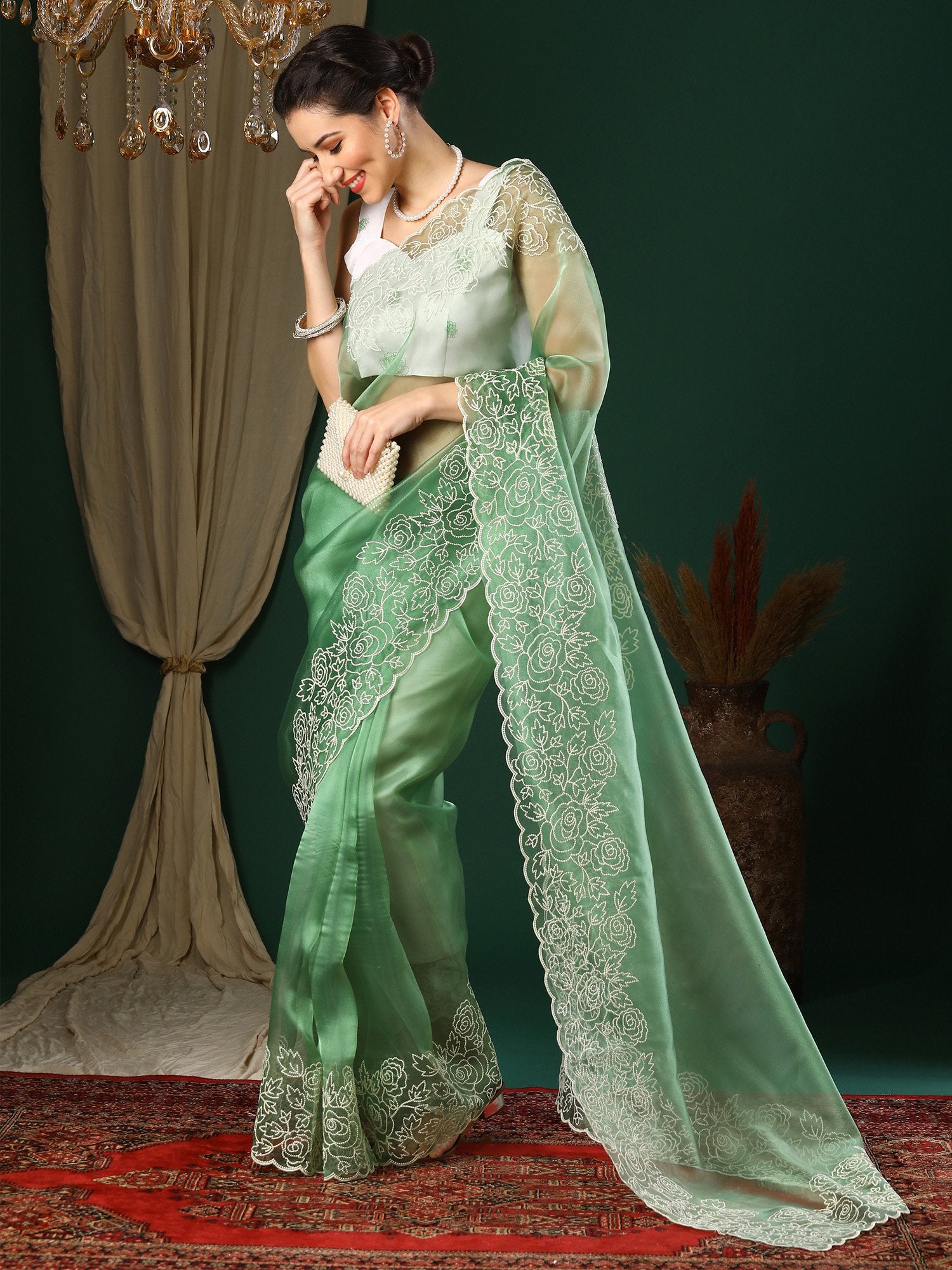 Get the best new saree design