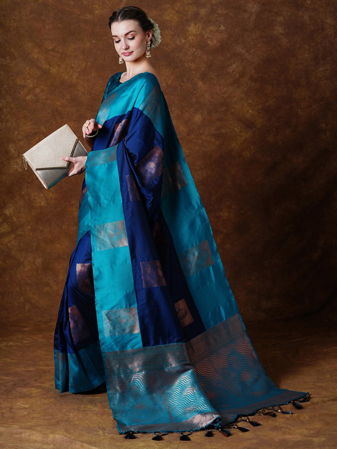Navy Banarasi Silk Blend Woven Saree