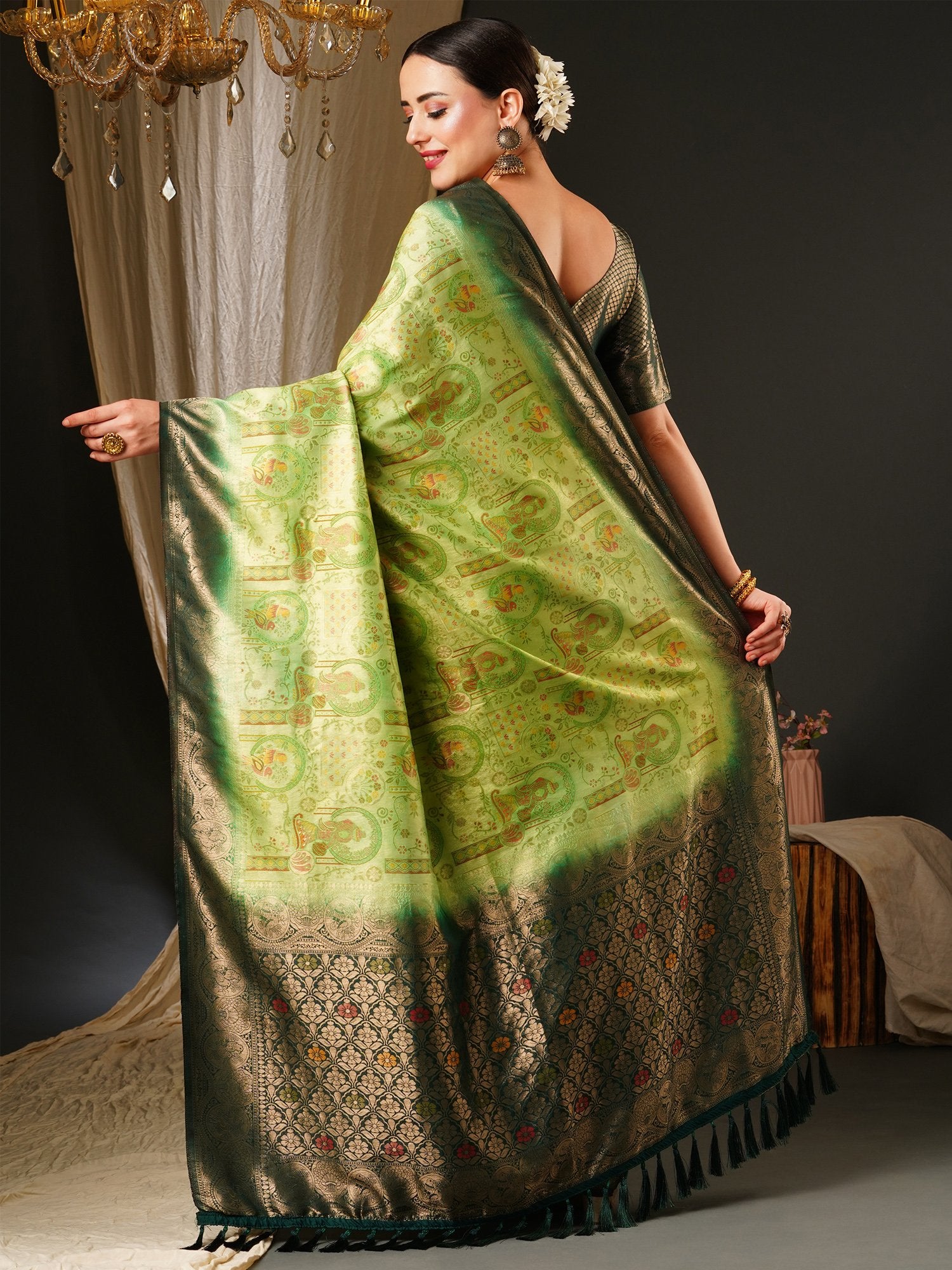 Get the best Pothys silk sarees Bengaluru