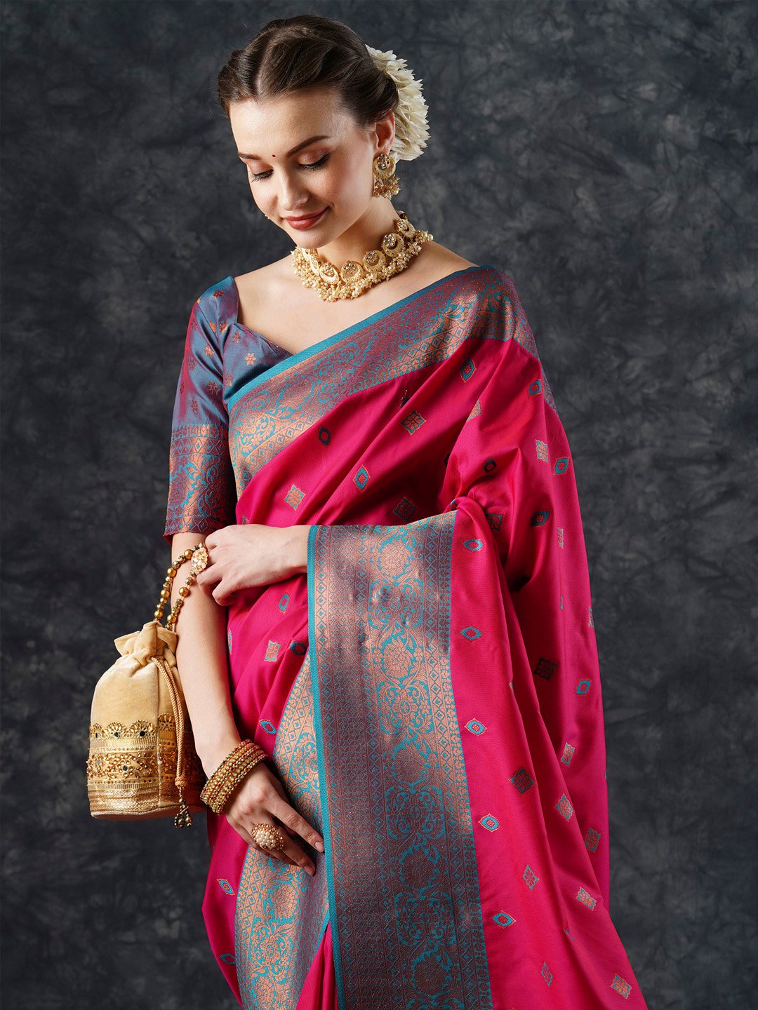 Pink Banarasi Silk Blend Woven Saree