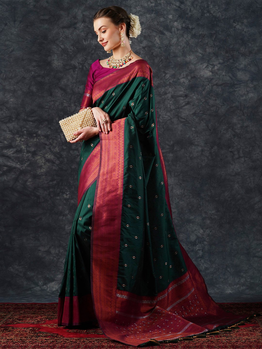 Green Banarasi Silk Blend Woven Saree