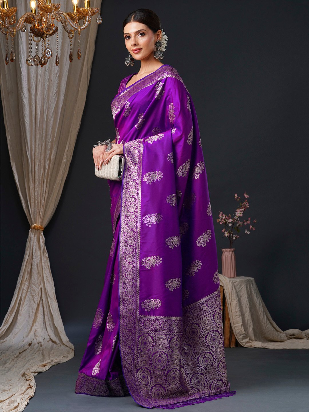 Purple Banarasi Silk Blend Woven Saree
