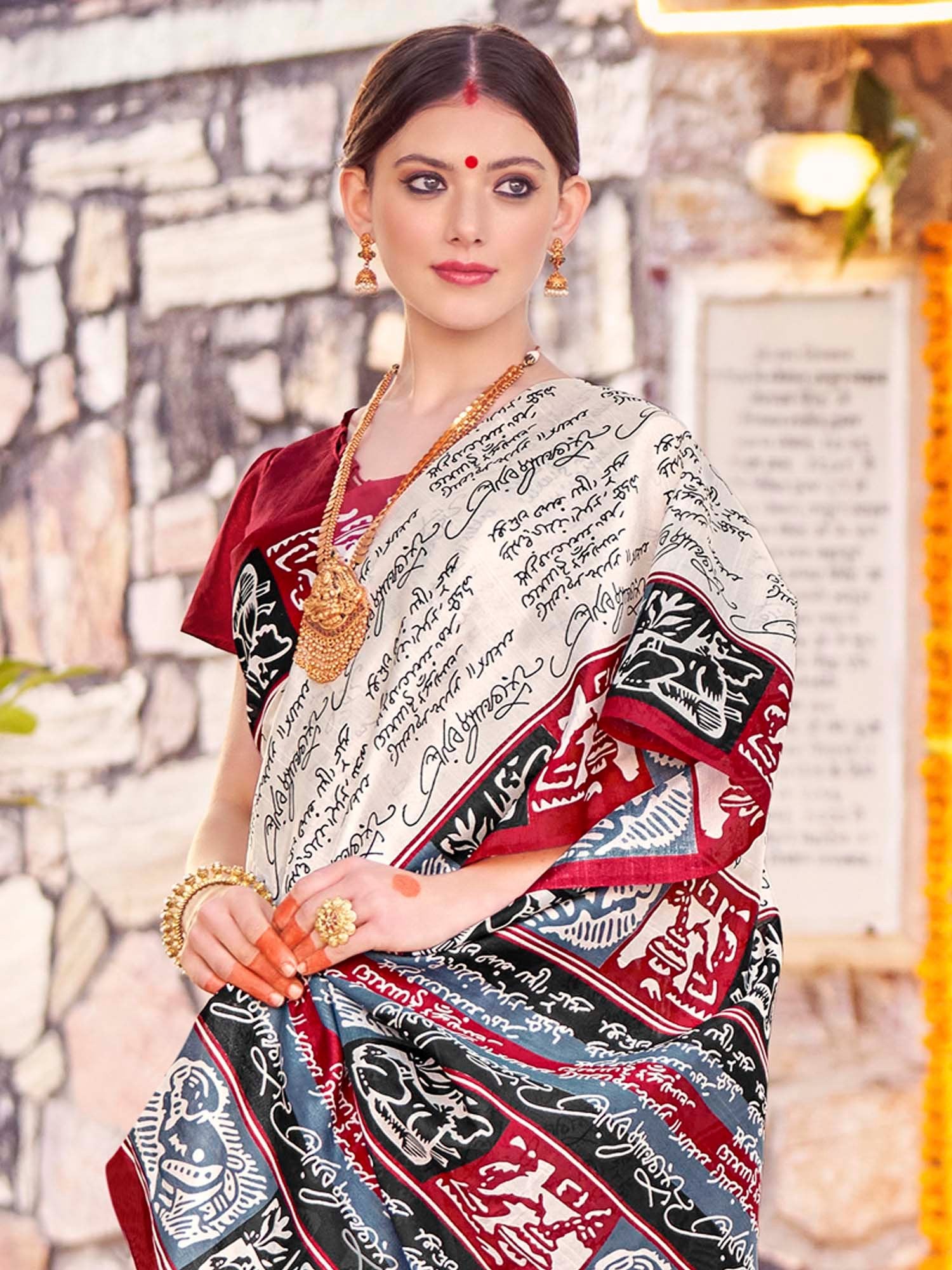 Get the best saree for women