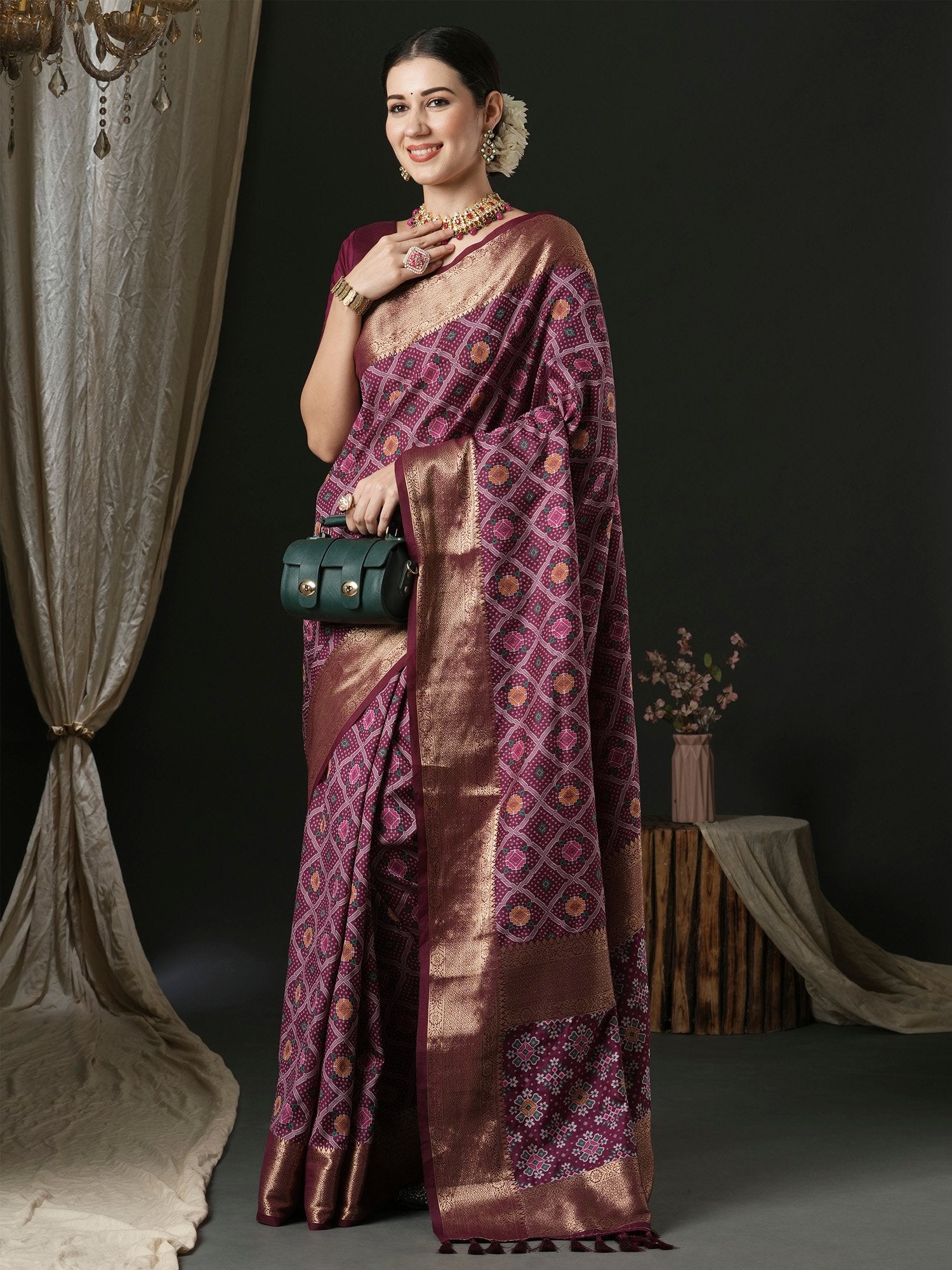 Get the best organza saree