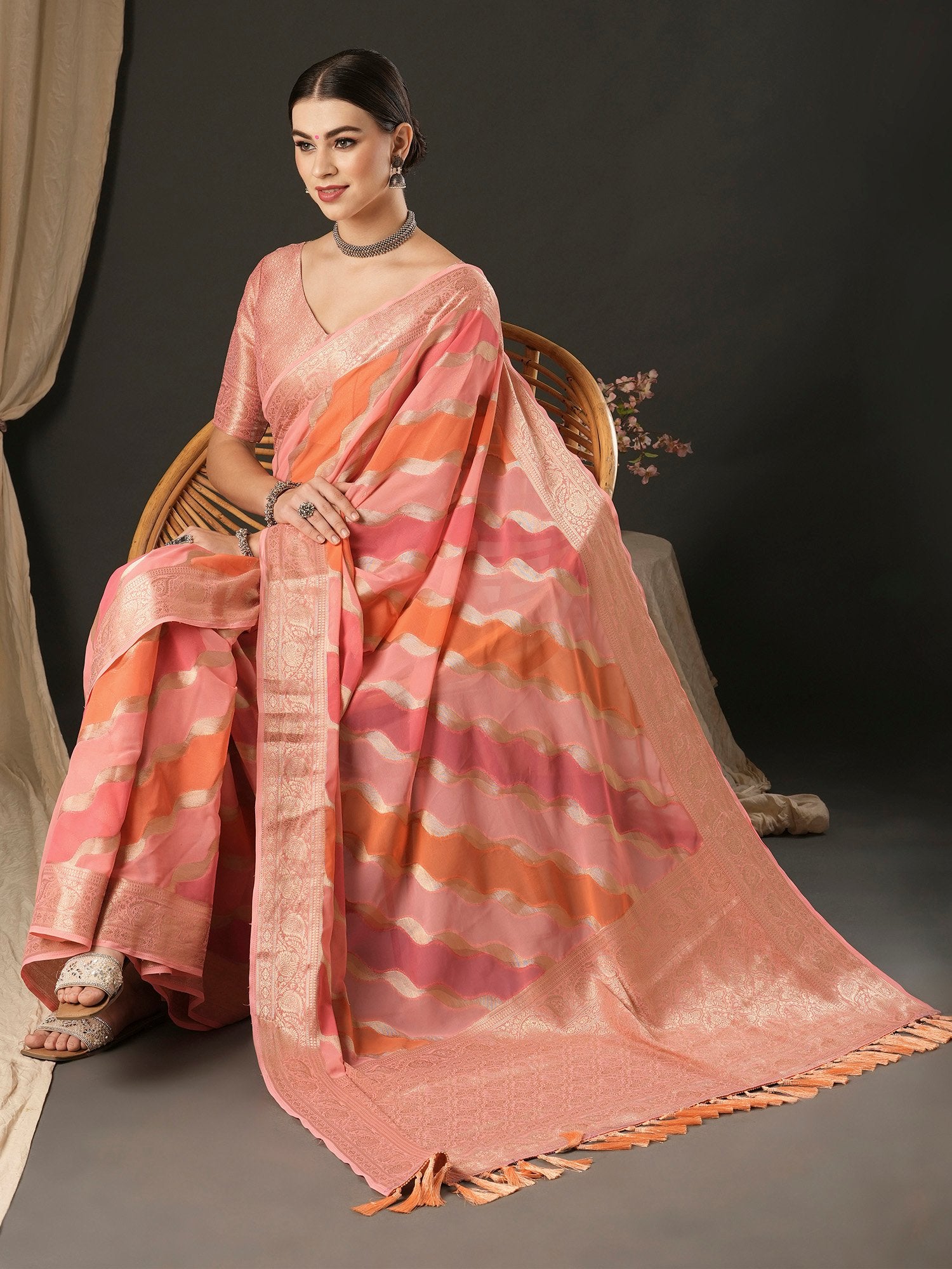 Get the best organza saree