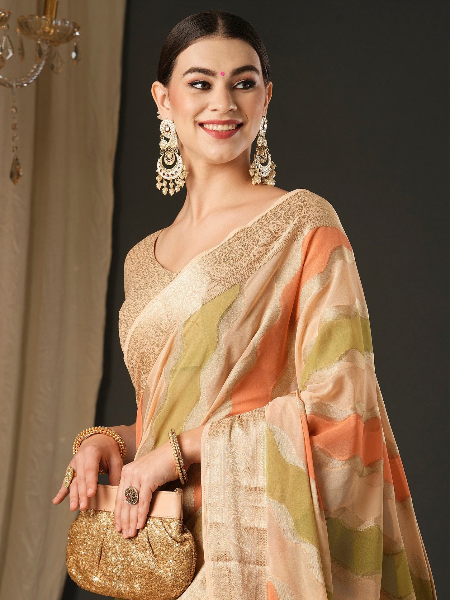 Get the best new saree design