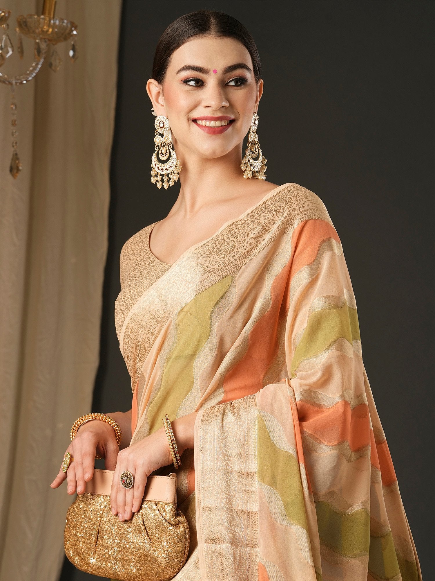 Get the best new saree design
