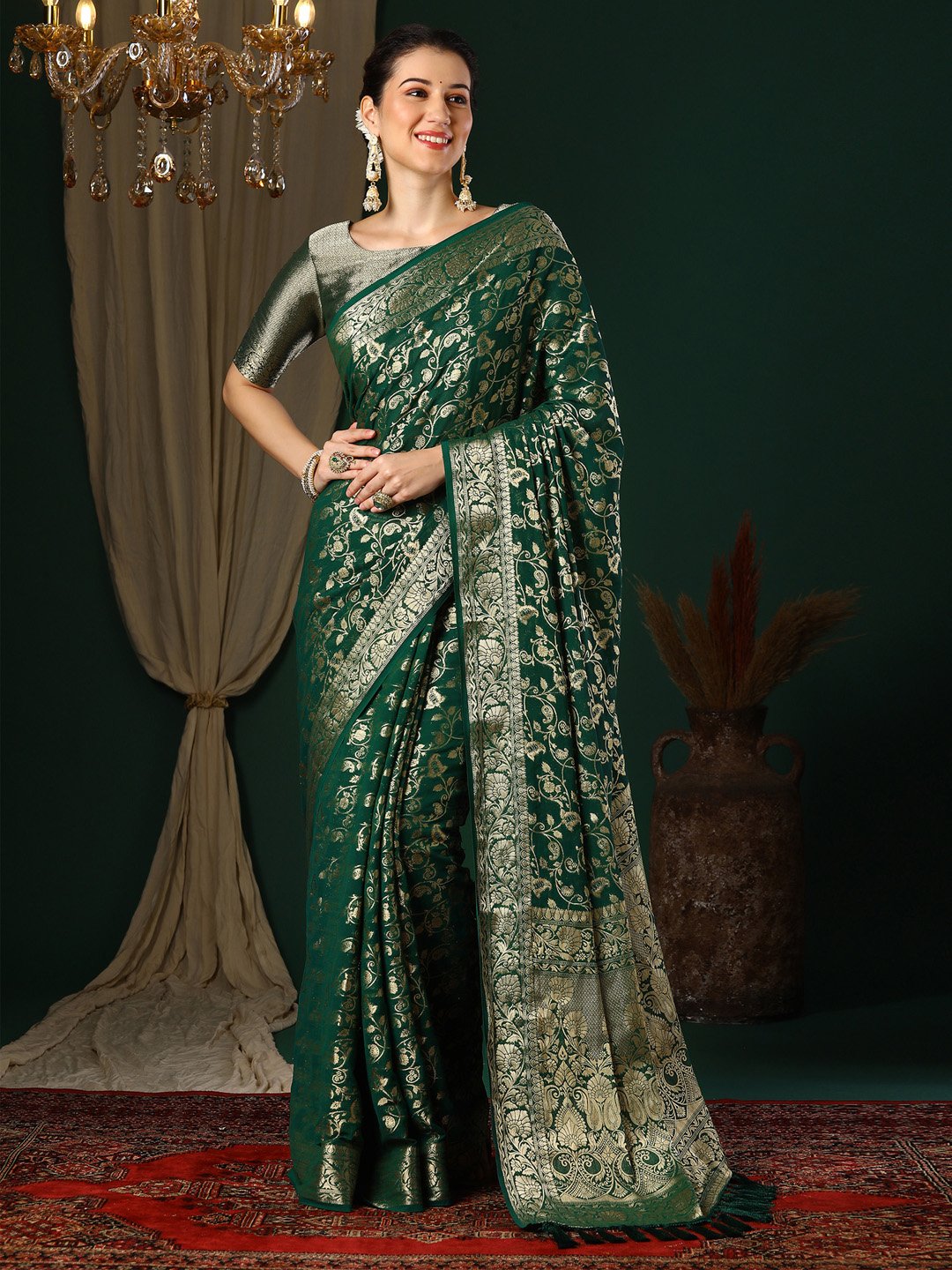 Green Green Kanjeevaram Georgette Woven Saree