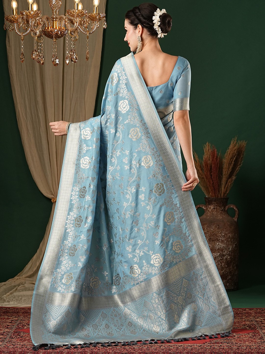 partywear designer saree for festive occasions