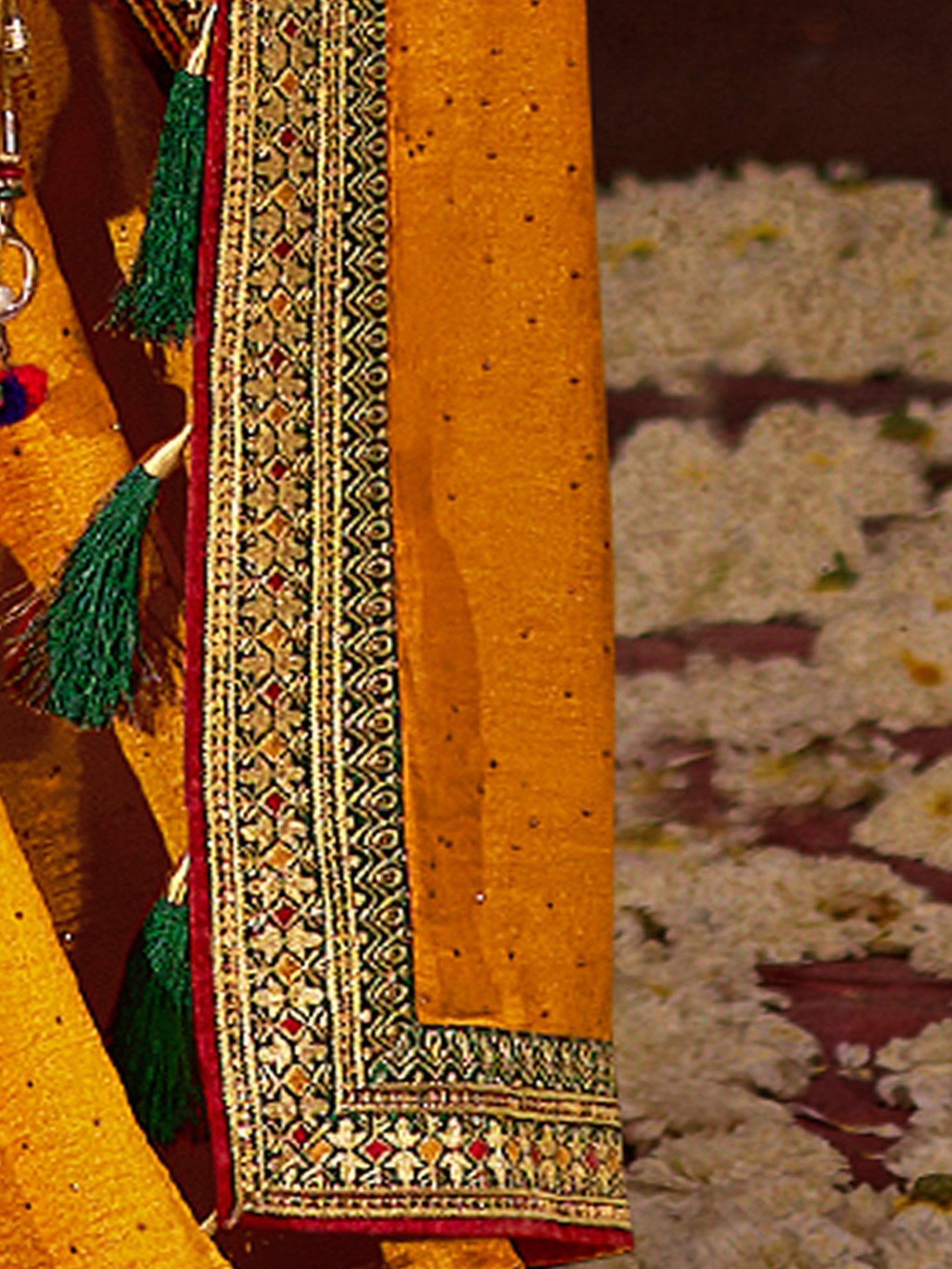 Get the best online saree store