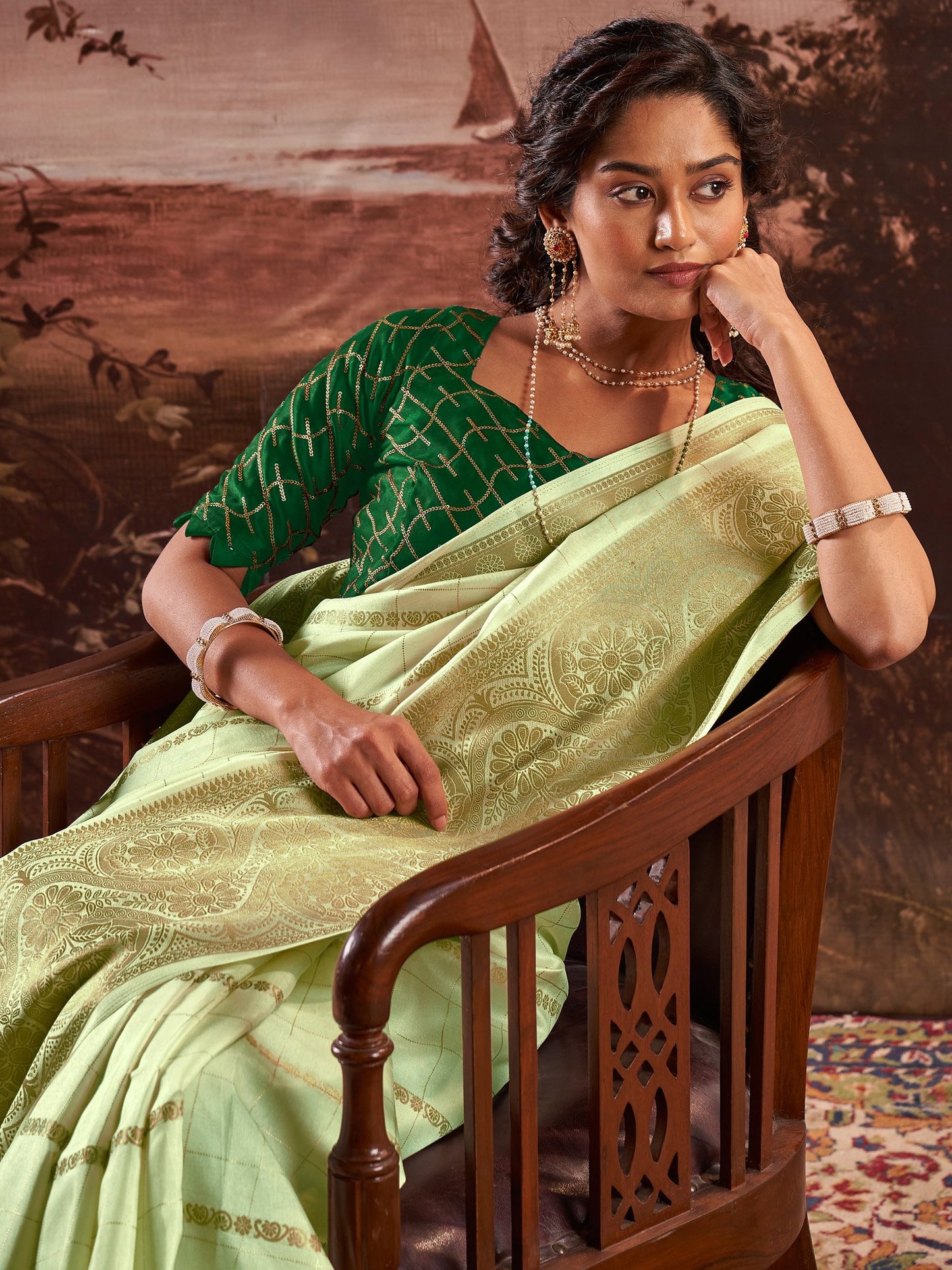 Get the best Banarasi silk saree