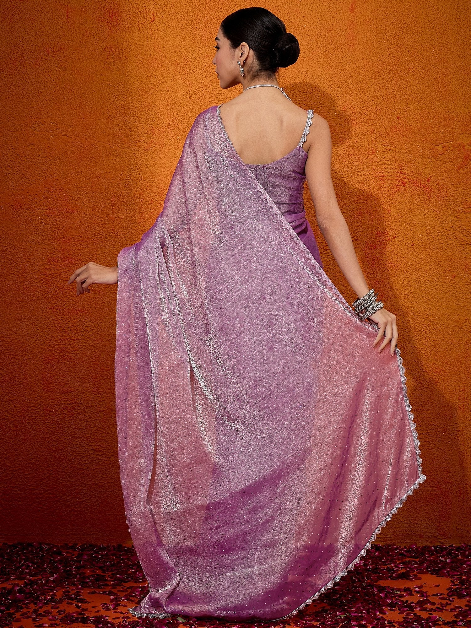 Get the best Banarasi silk saree
