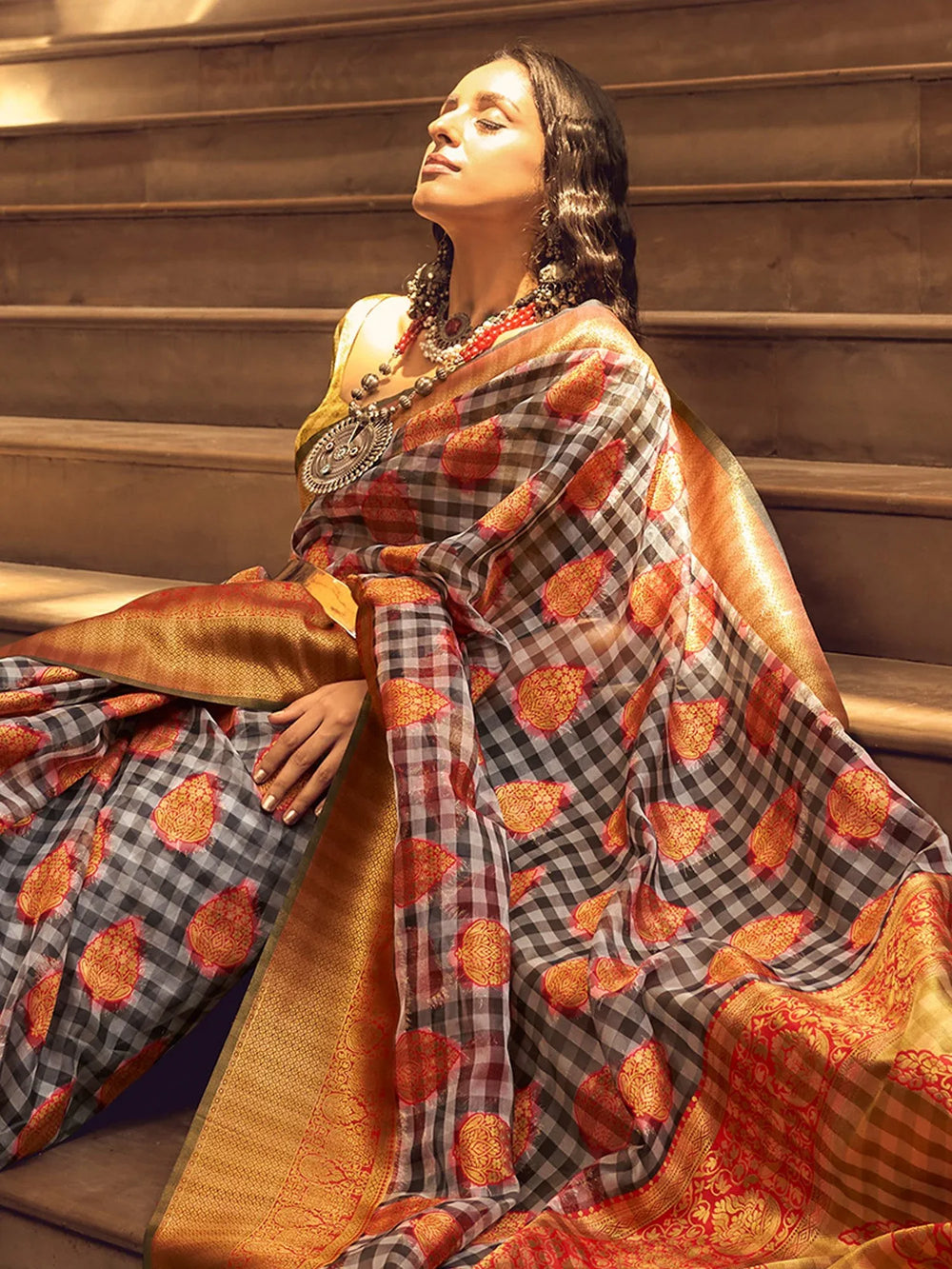 Greyish Multicolor Check Handloom Silk Saree - The Dori Store