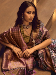 Pink and Grey Check Handloom Silk Saree - The Dori Store